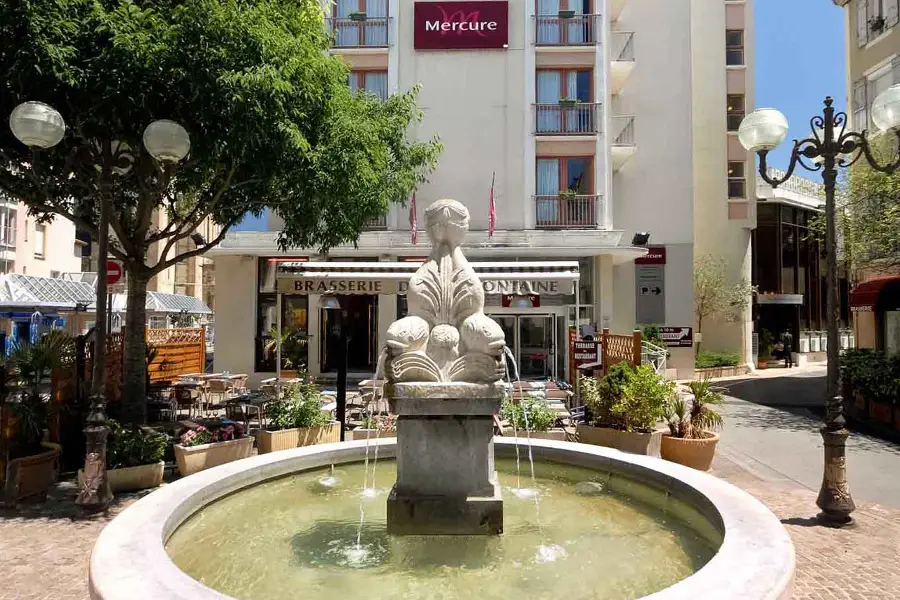 International Hôtel - Ibis*** et Mercure**** 2