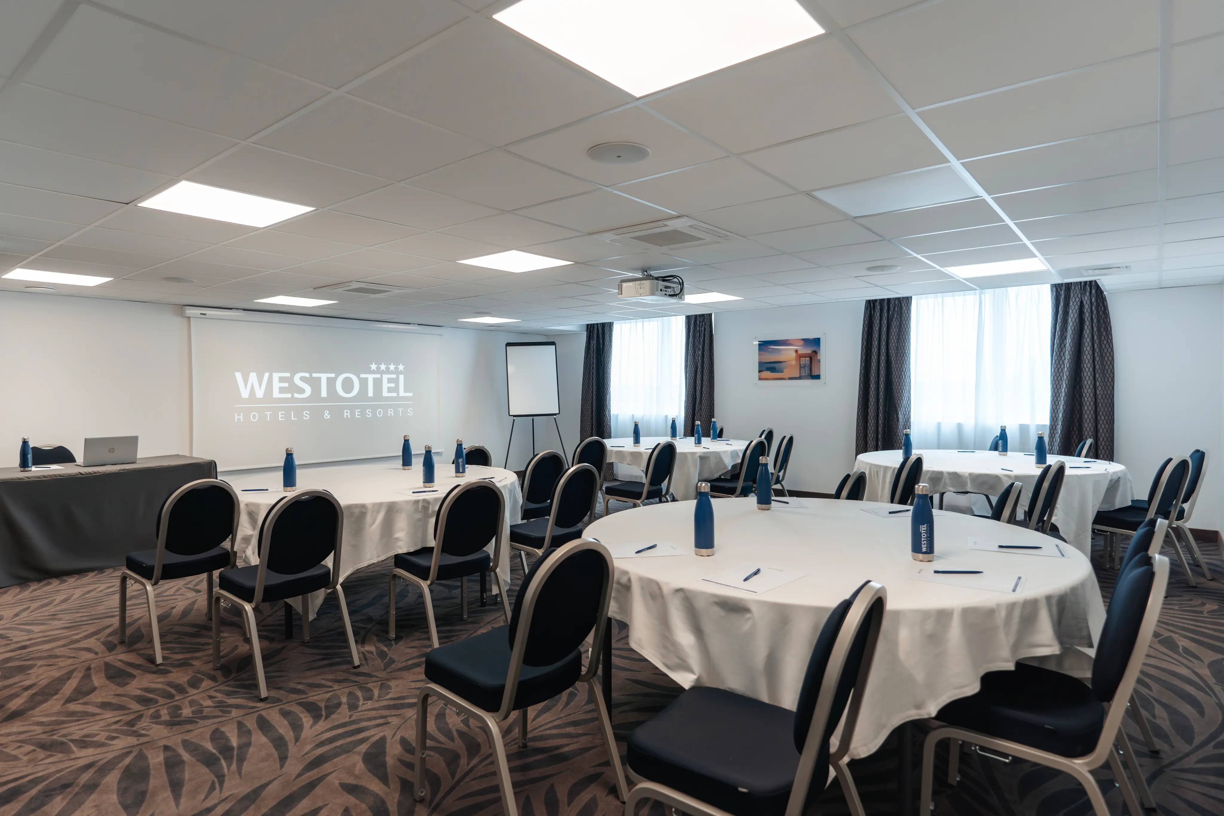 Westotel Taverny - Paris Val d'Oise 8