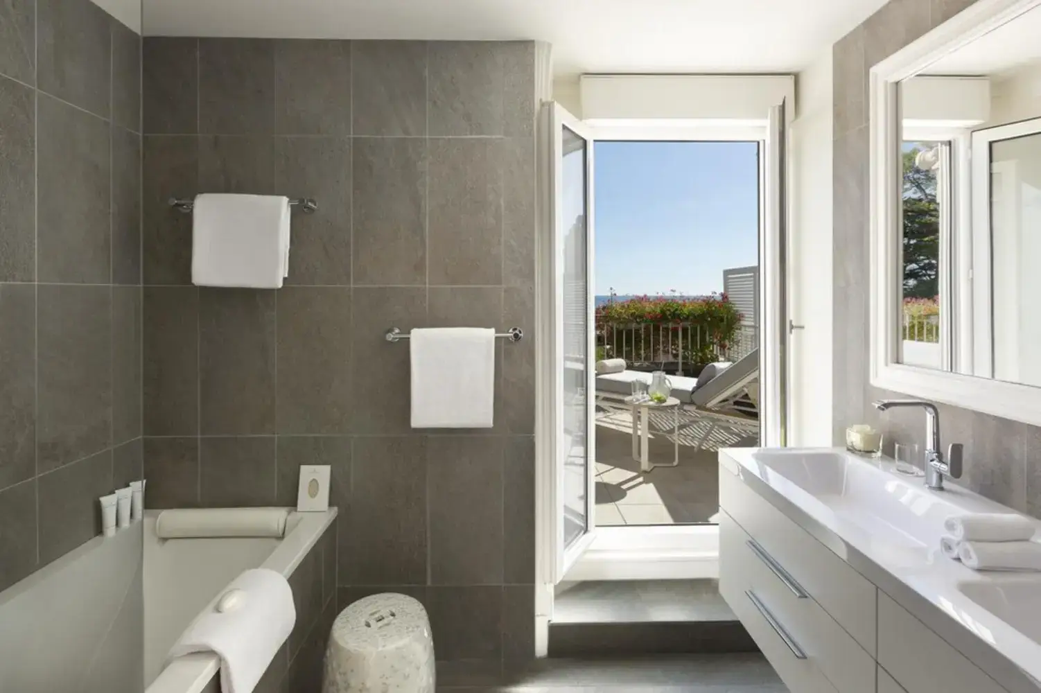 Hôtel Barrière Le Royal La Baule 5