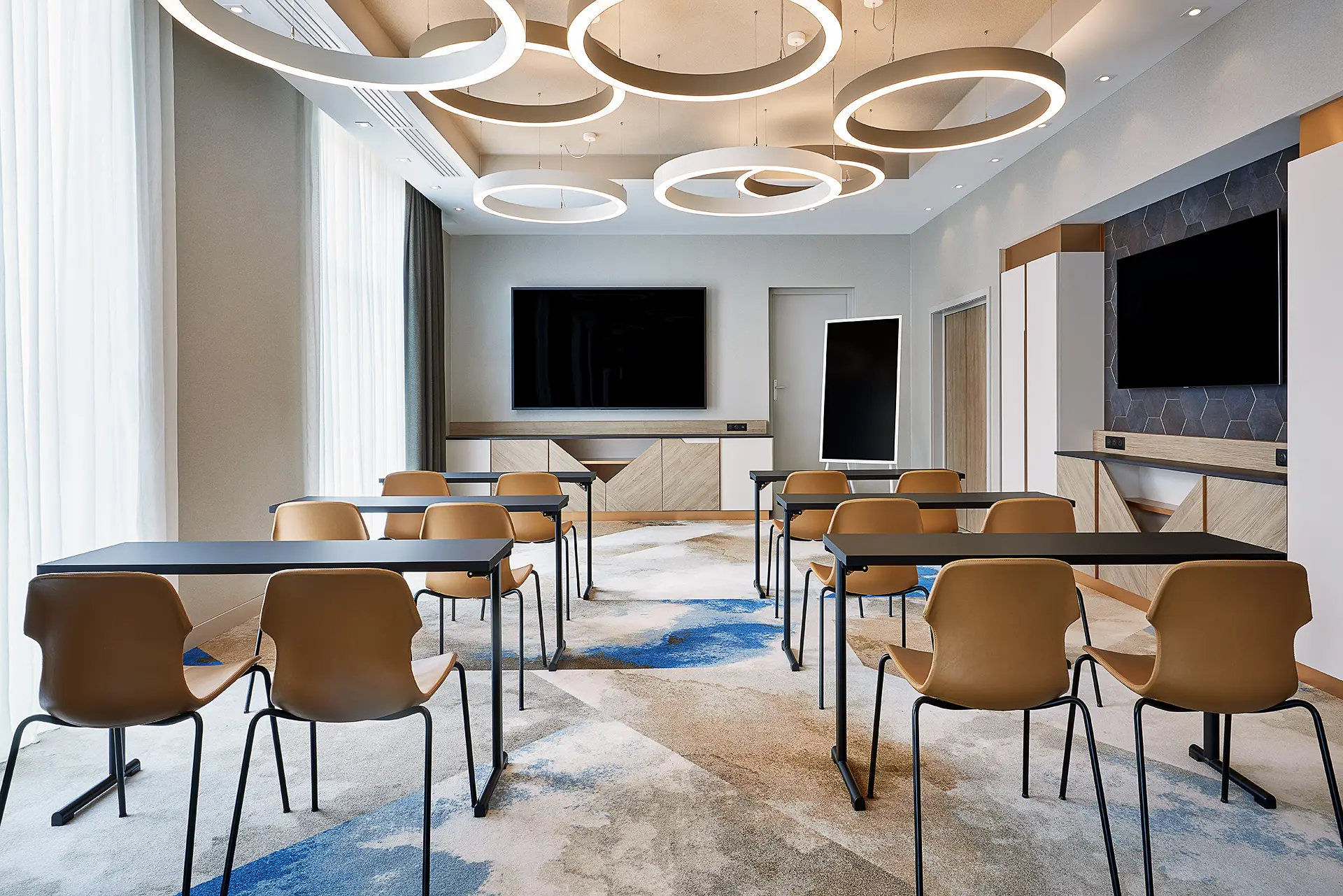 AC Hotel by Marriott Strasbourg 6
