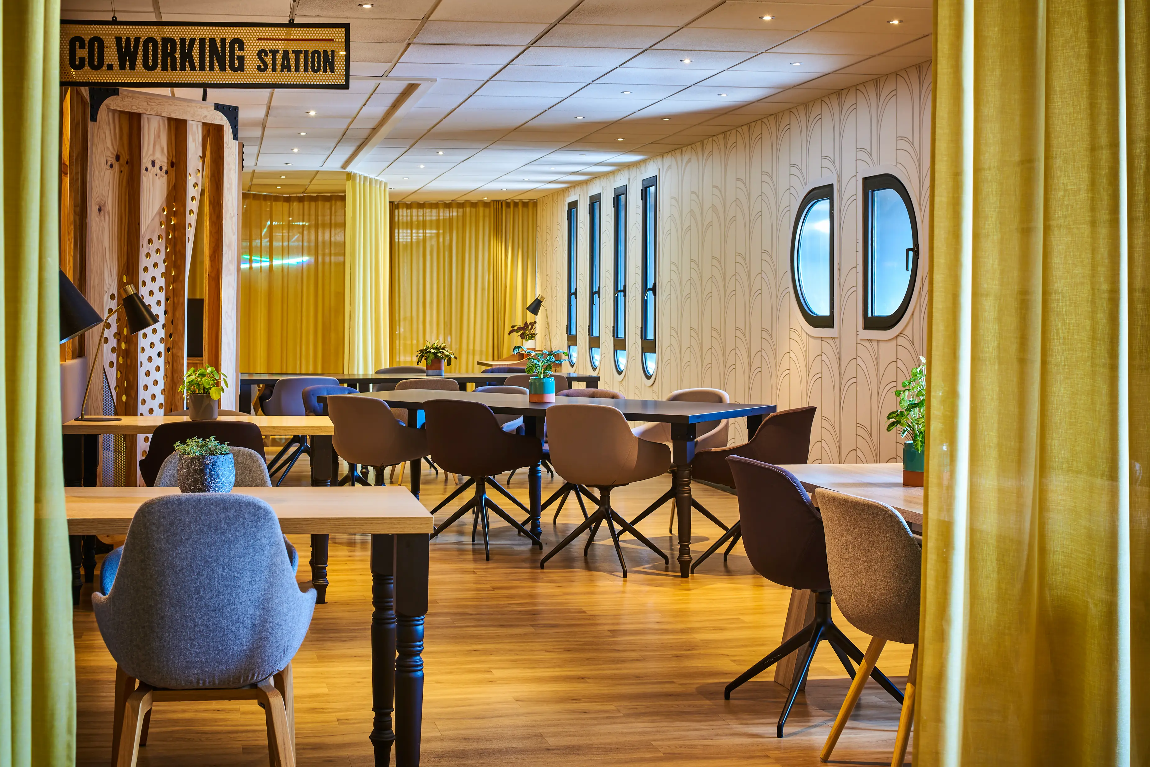 Mercure Paris Gare de Lyon TGV 14