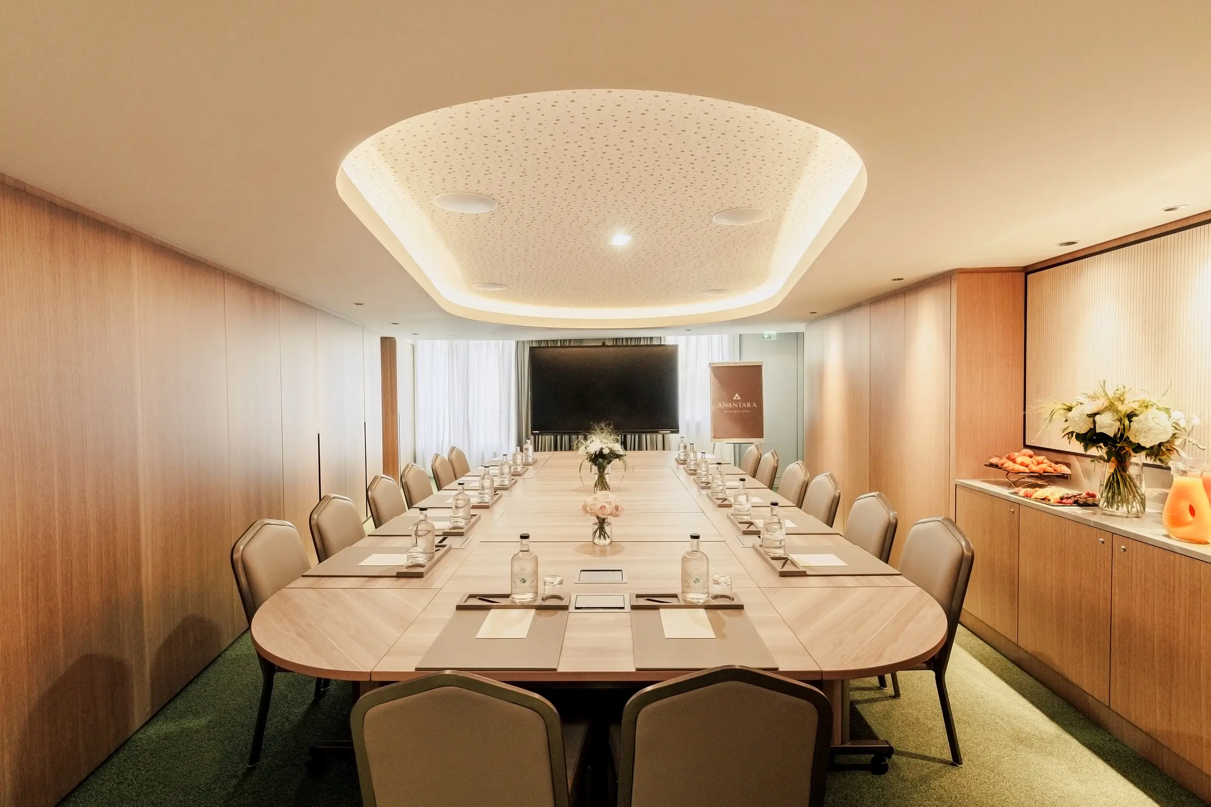 Anantara Plaza Nice Hotel 16