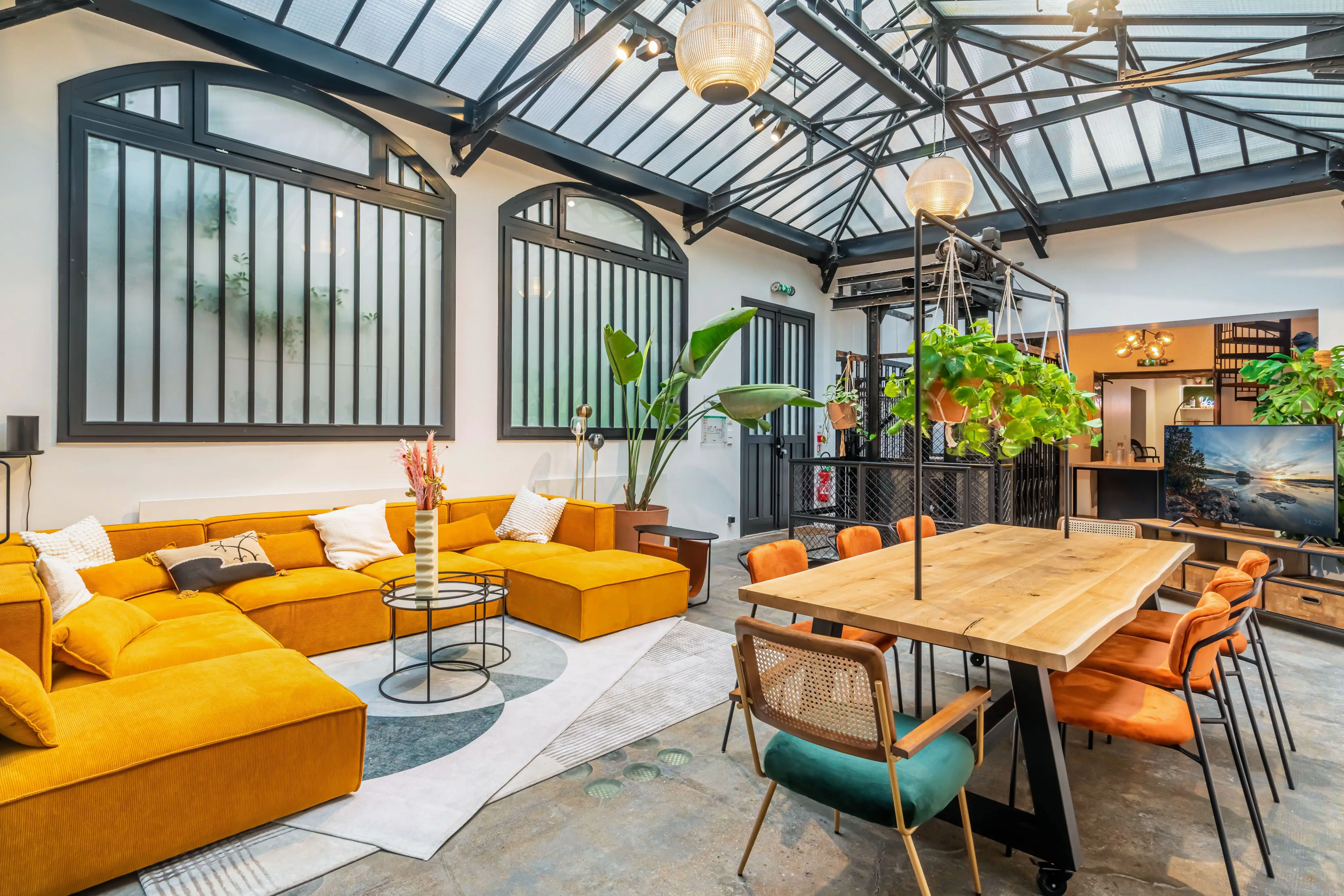 DAYOFF L'Usine 30