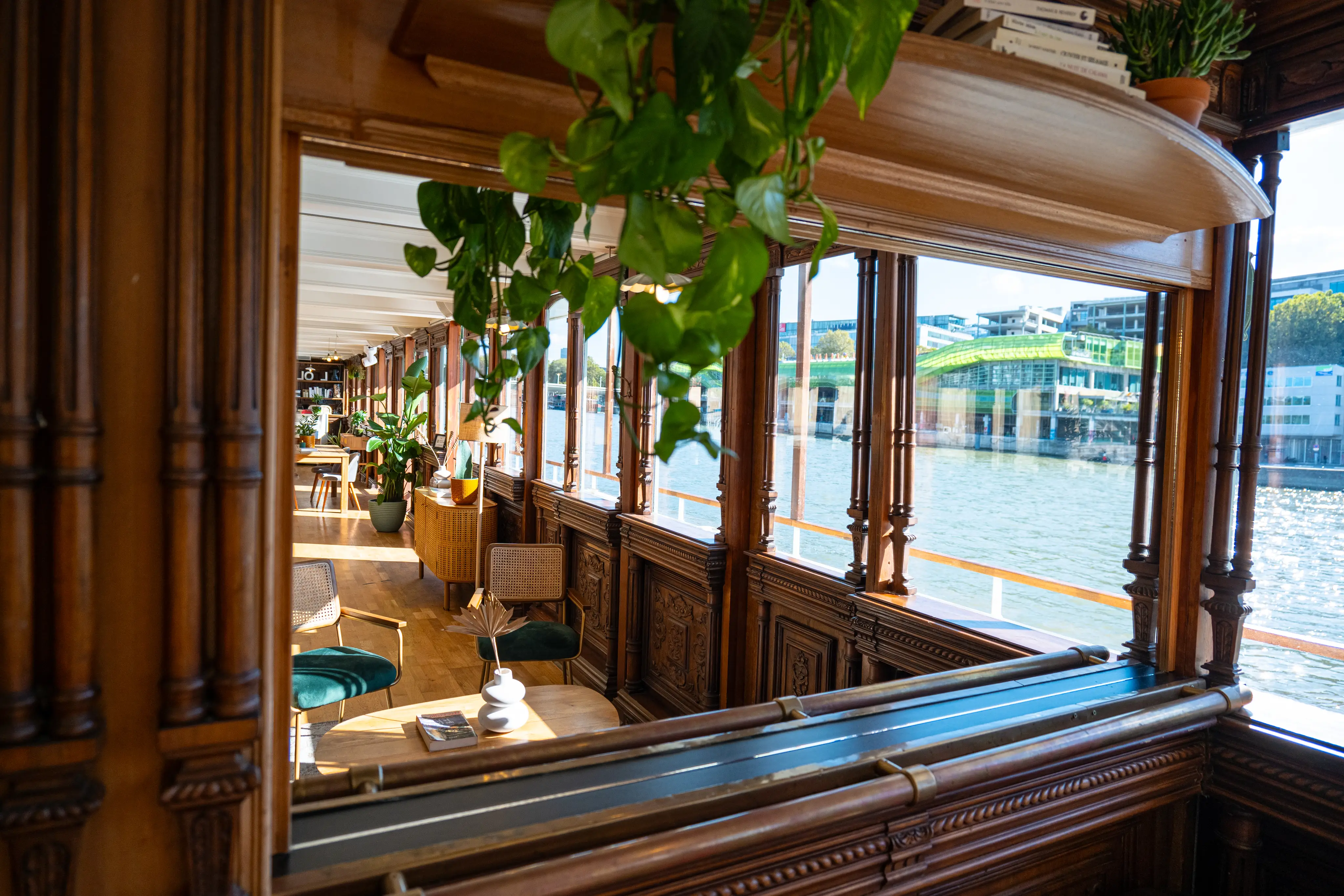 Péniche Olivia 20