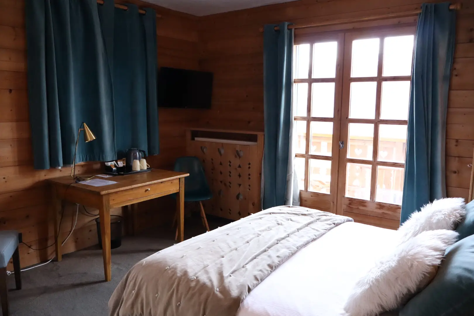 Les Roches Fleuries**** 10