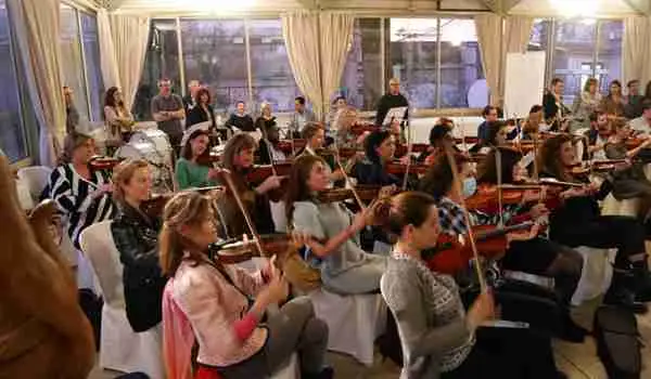 Orchestra : Devenez un orchestre symphonique en 3h 6