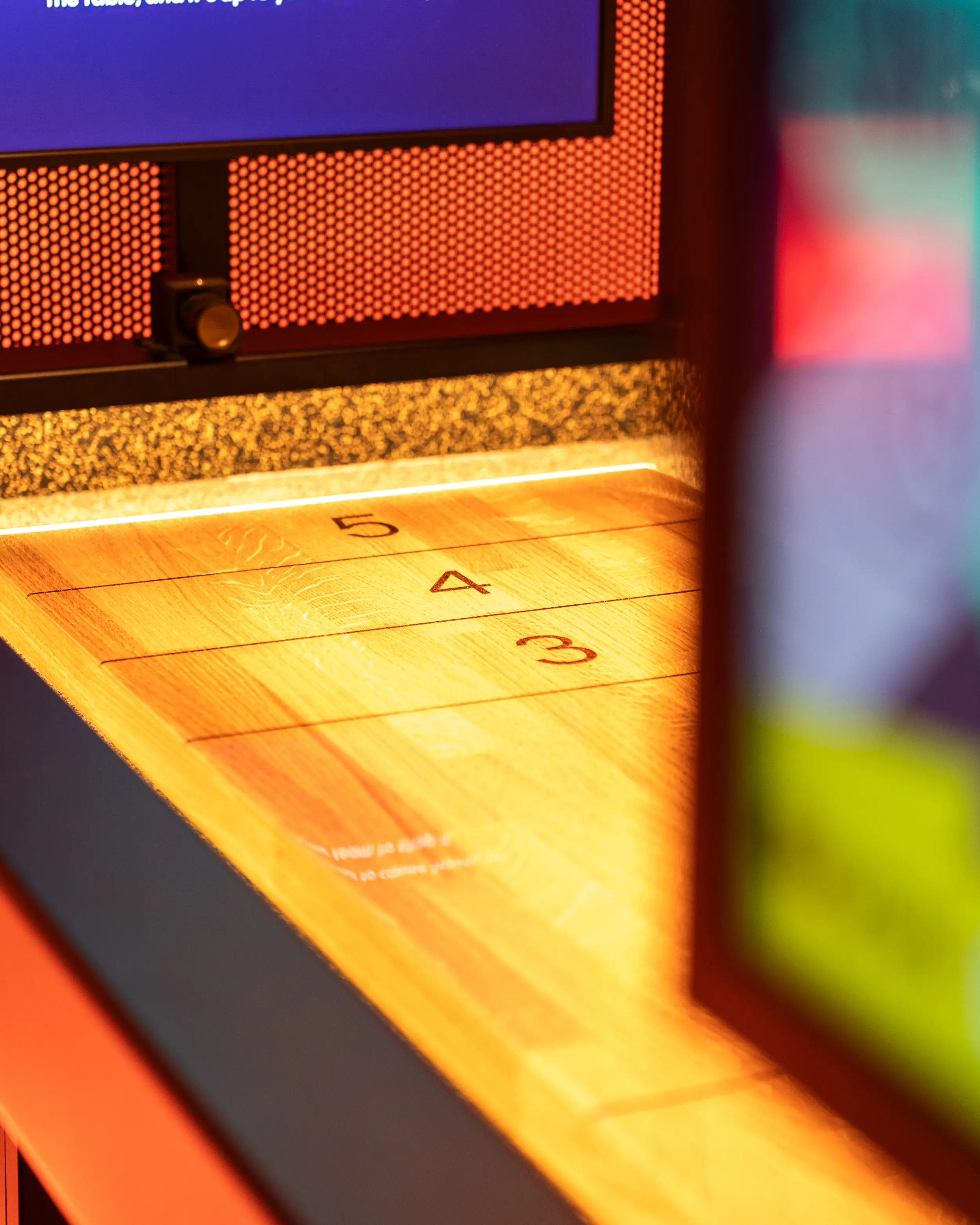 Pucks - Shuffle Bar 7