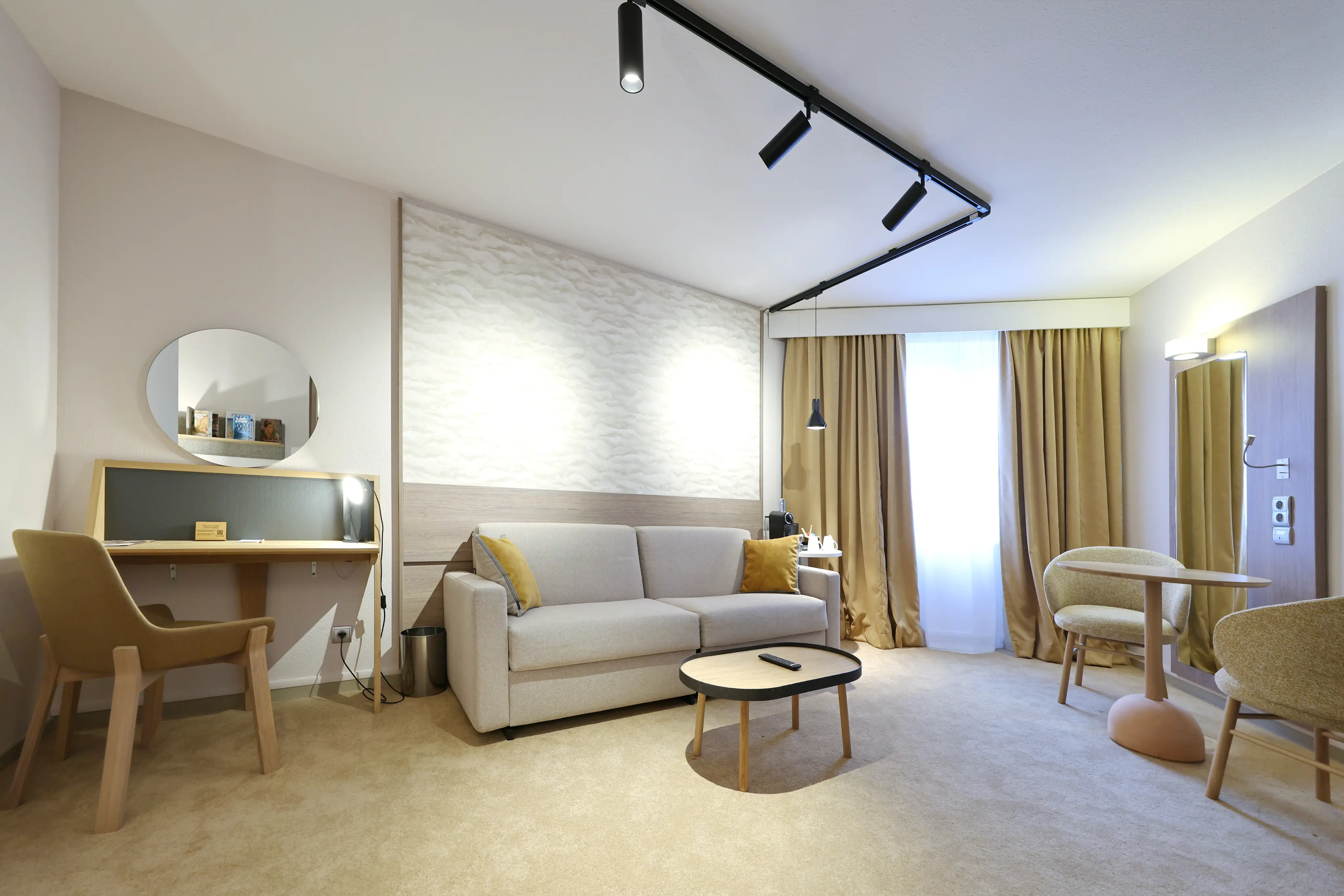 Mercure Grenoble Centre Porte des Alpes  18