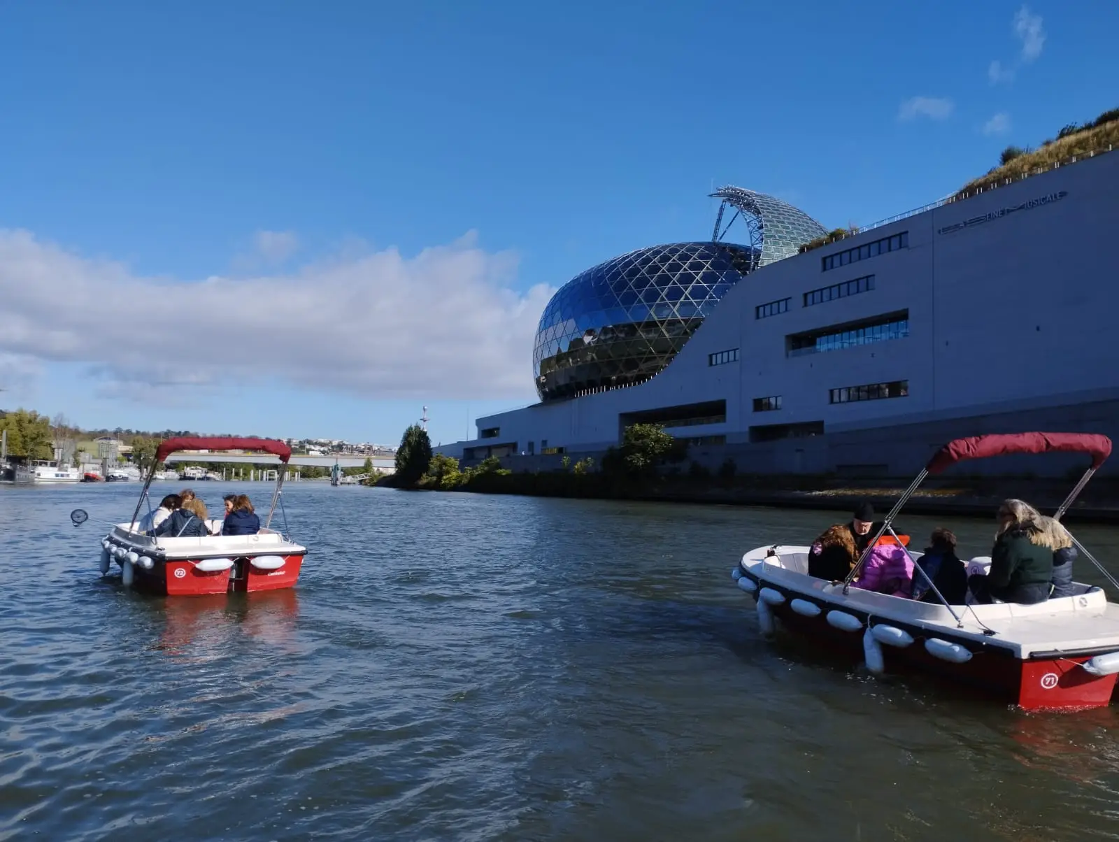 Chasse au trésor en bateau électrique sans permis à Boulogne sur la Seine 15