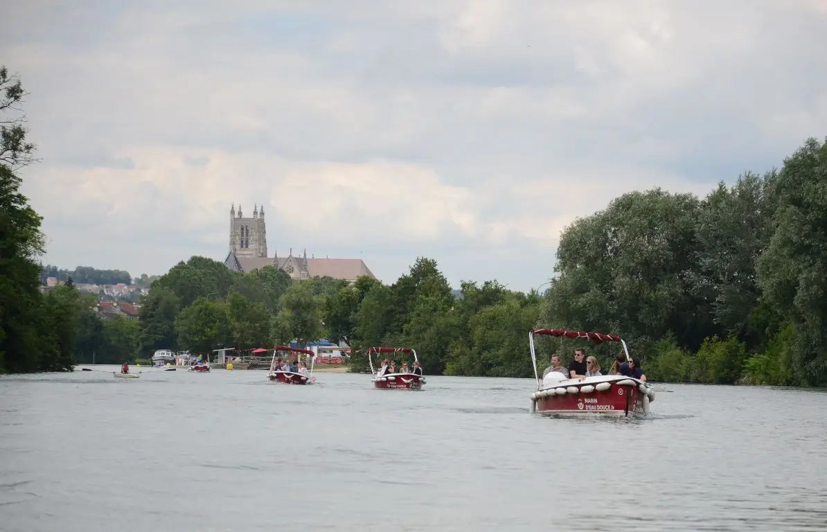 chasse au trésor en bateau électrique sans permis à Strasbourg au cœur de la PetiteFrance 26