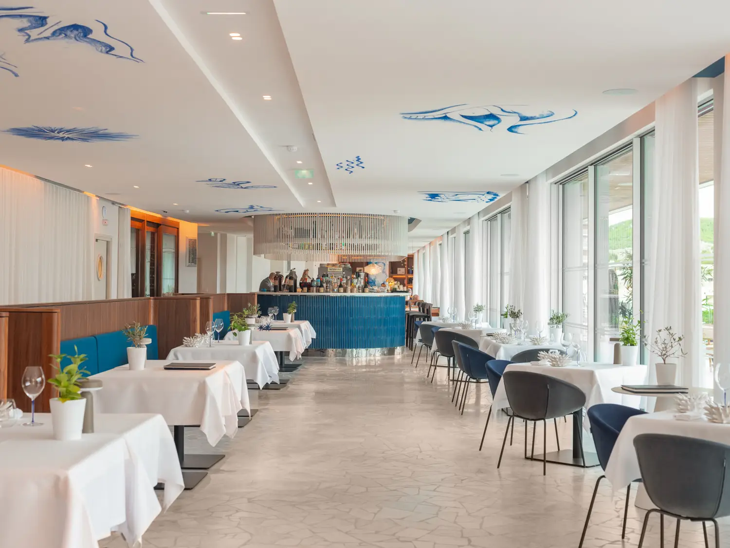 Hôtel Bleu & SPA 12