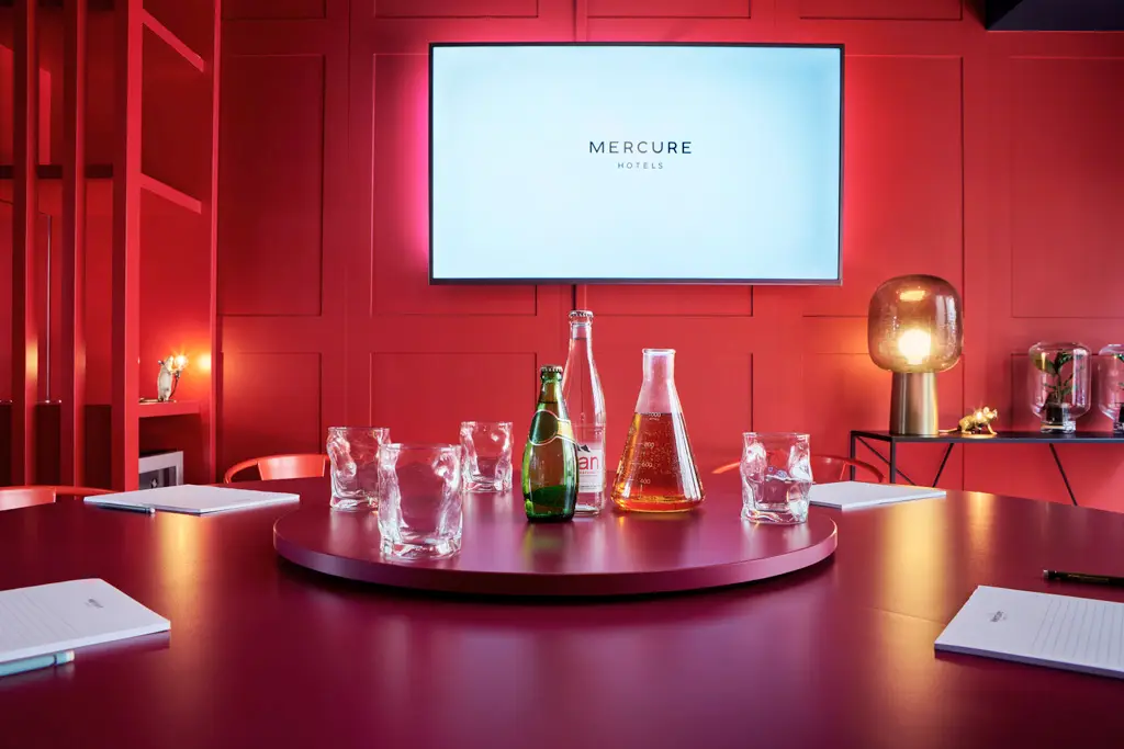 Mercure Paris Montparnasse Pasteur 13
