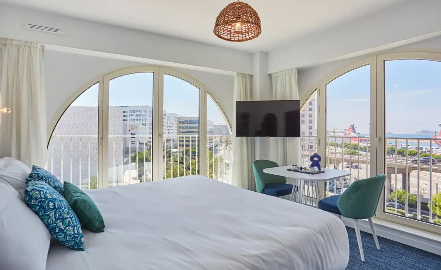 MARSEILLE -Appart'hôtel Euromed 11