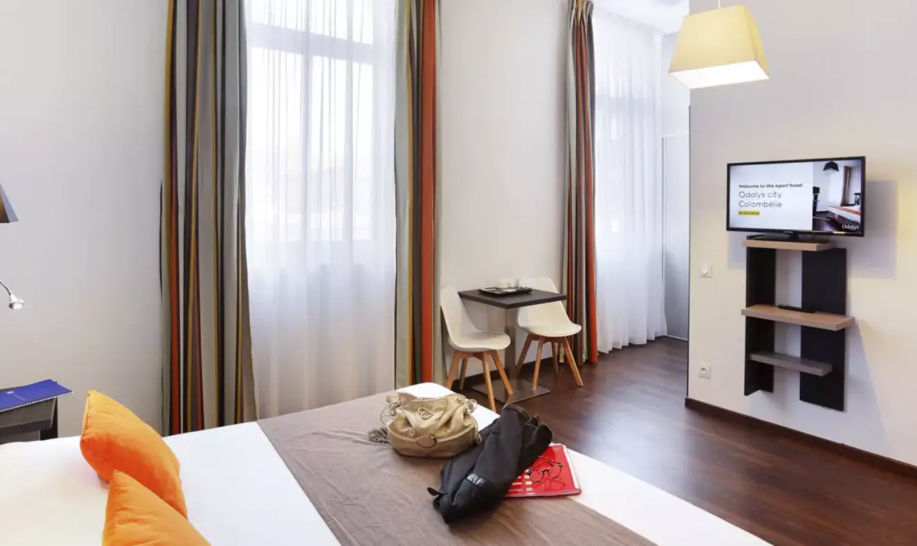 TOULOUSE – Appart'hôtel Centre Gare 8