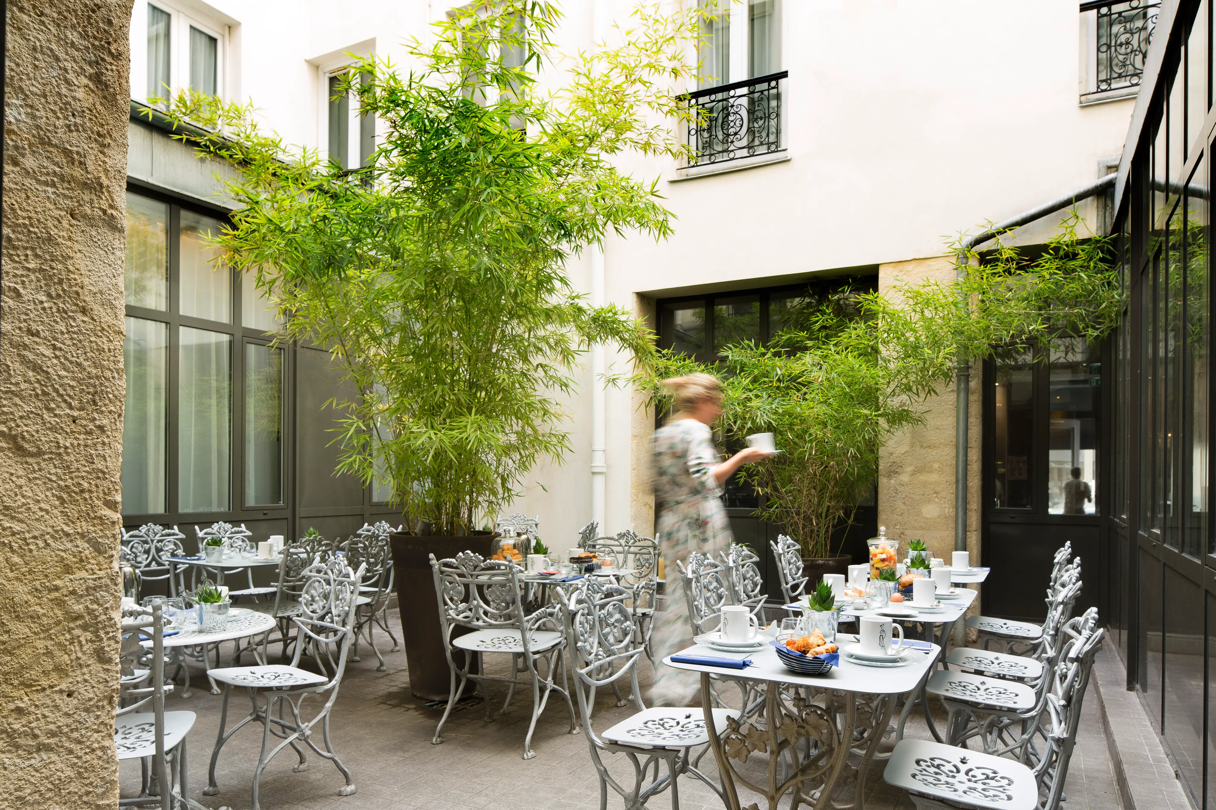Hôtel Mademoiselle 23