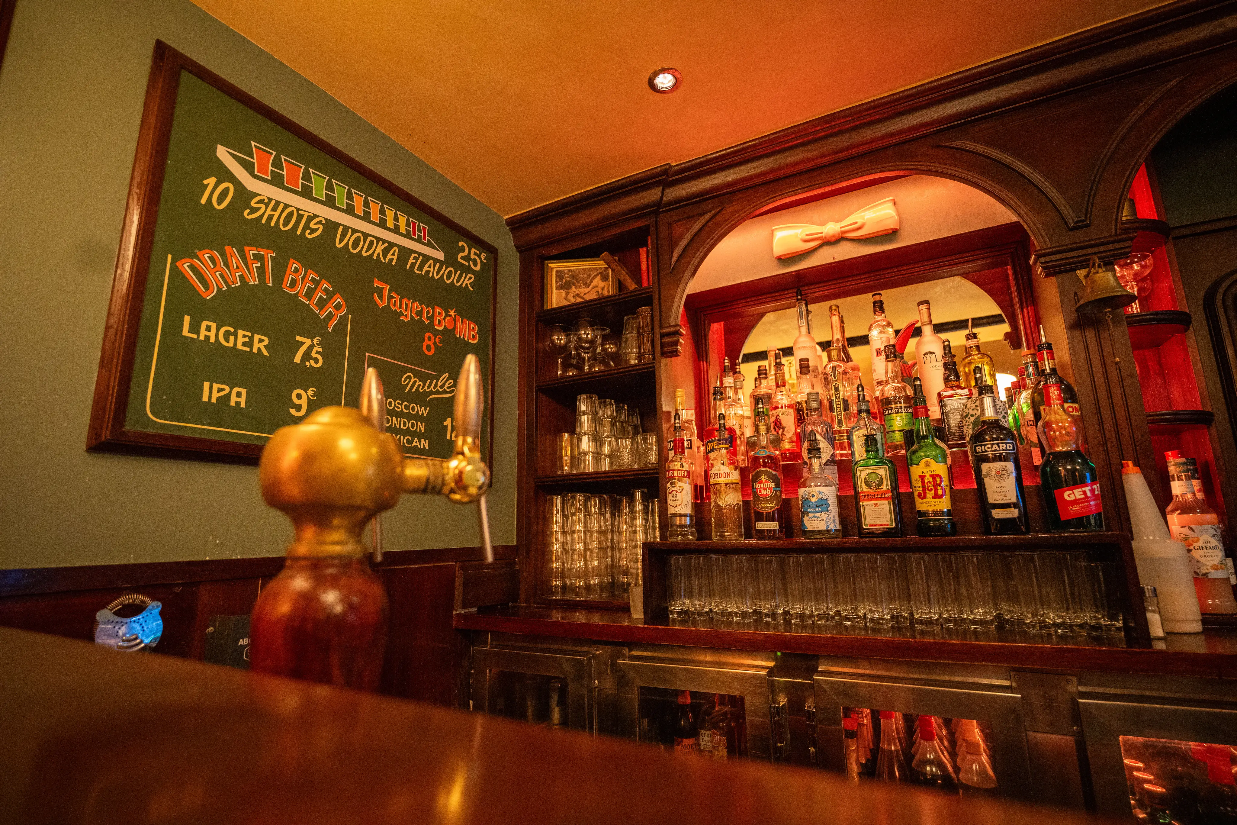 EDEN PARK PUB 7