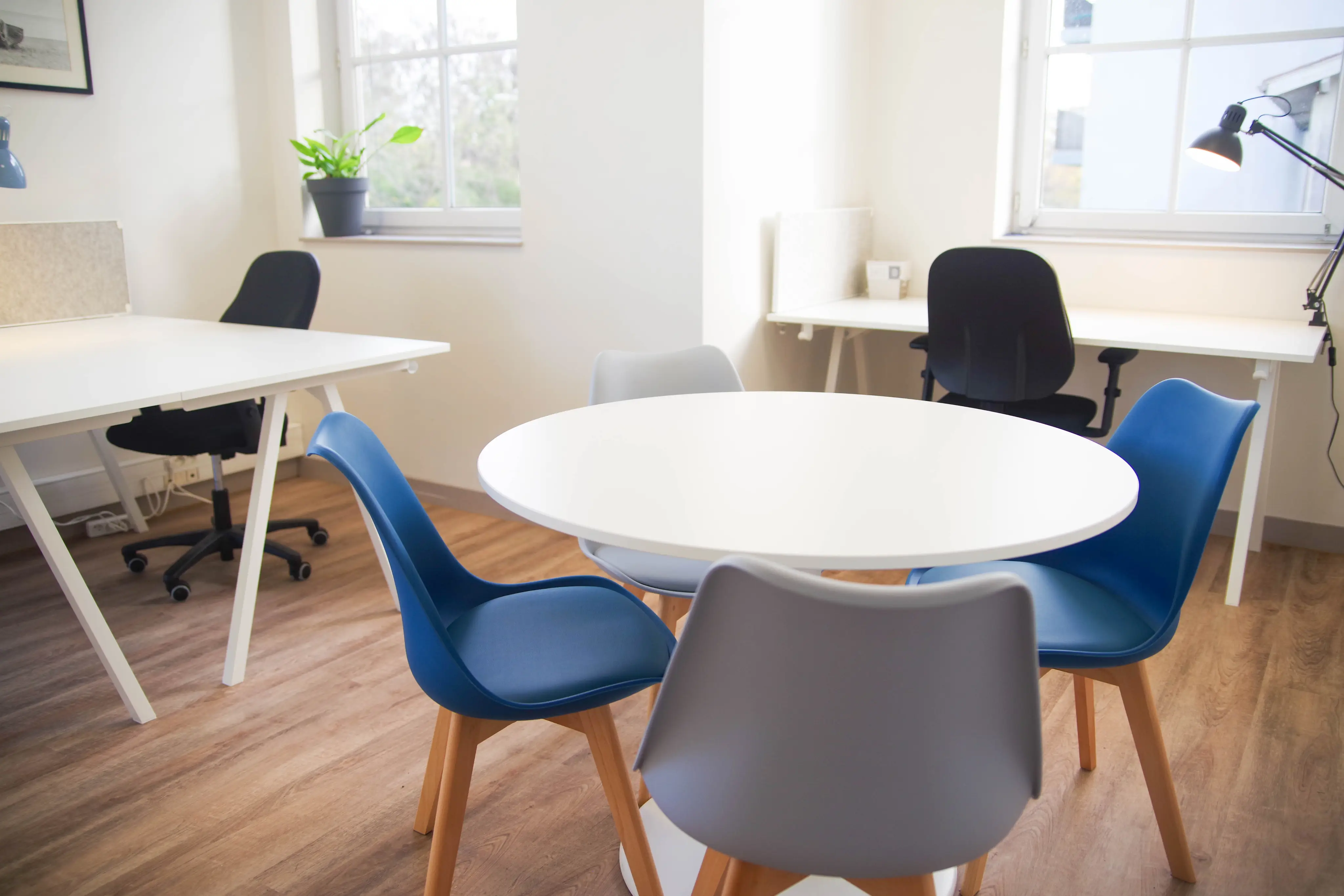 S Space Business Center 8