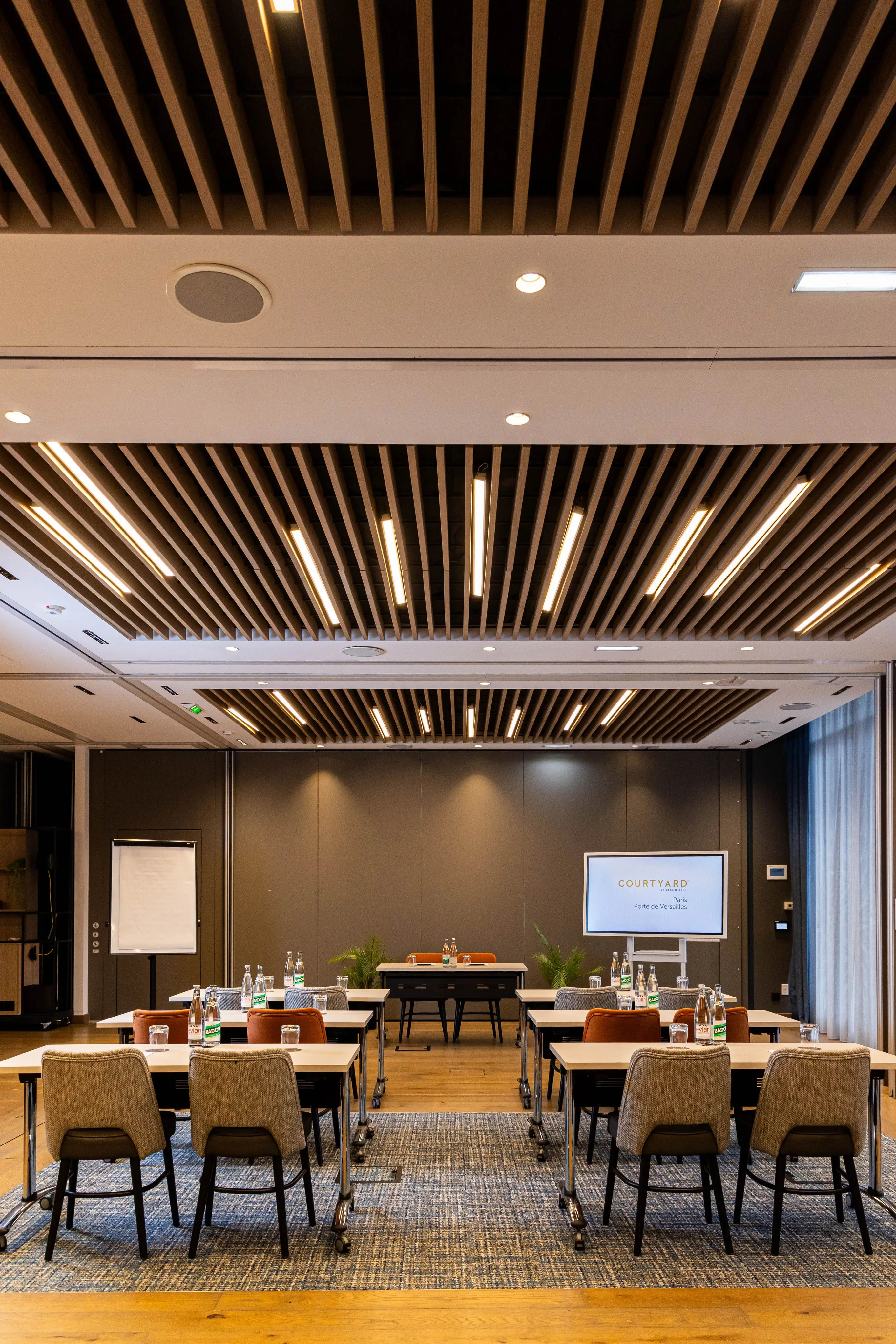 Courtyard by Marriott Paris Porte de Versailles 10