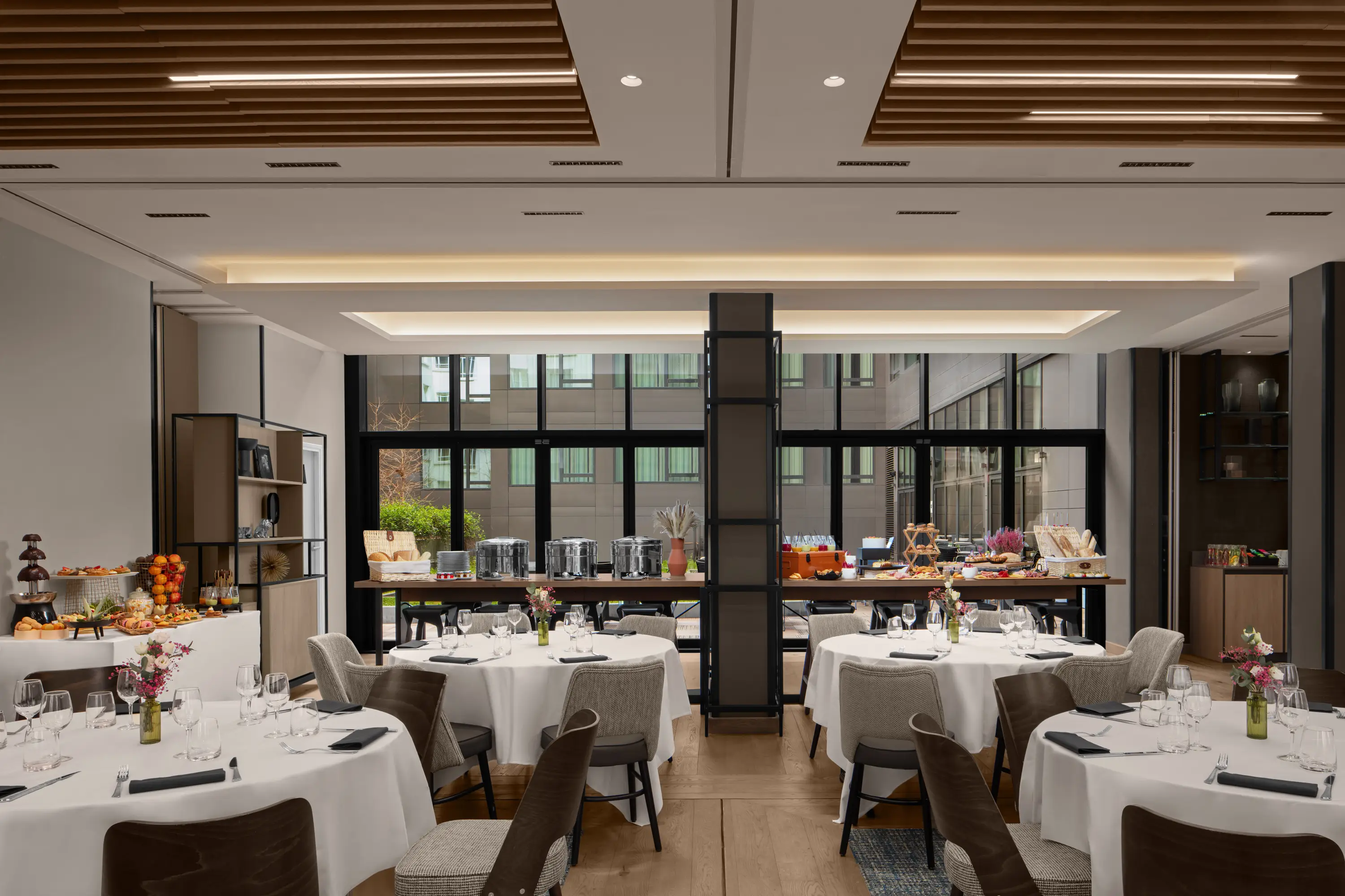 Courtyard by Marriott Paris Porte de Versailles 18