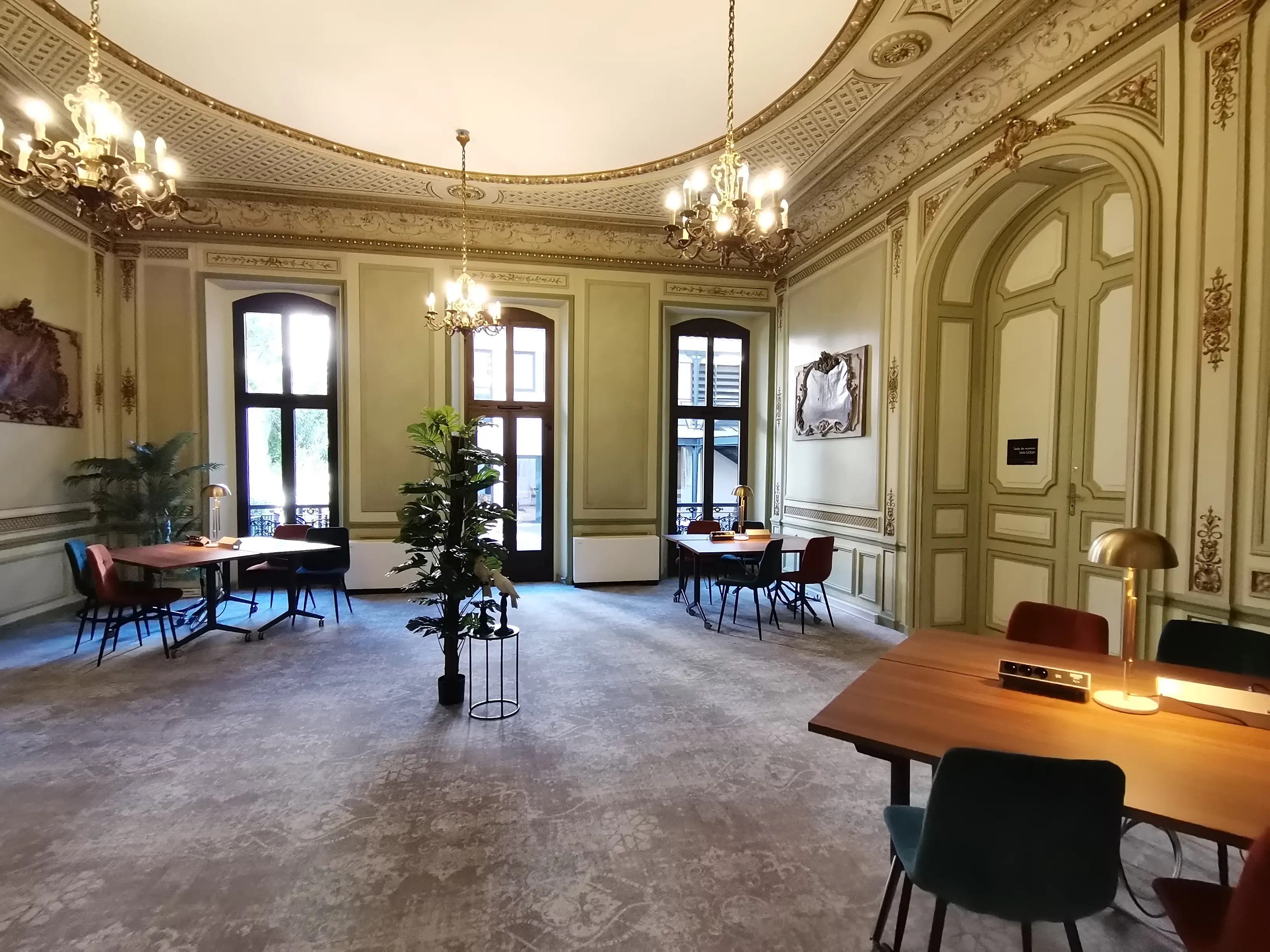 Mitwit Office Marseille Préfécture 8