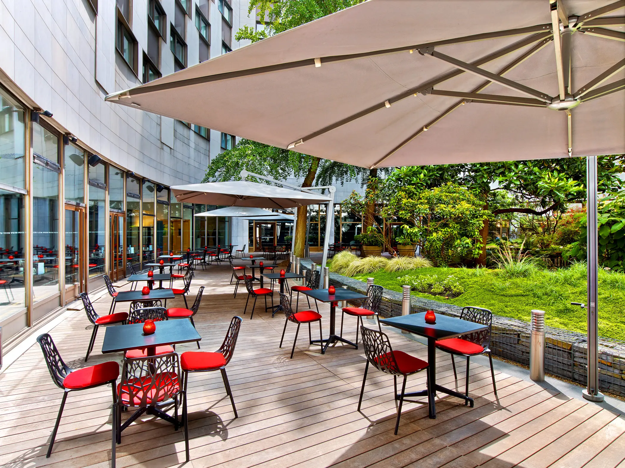 Le Méridien Paris Arc de Triomphe