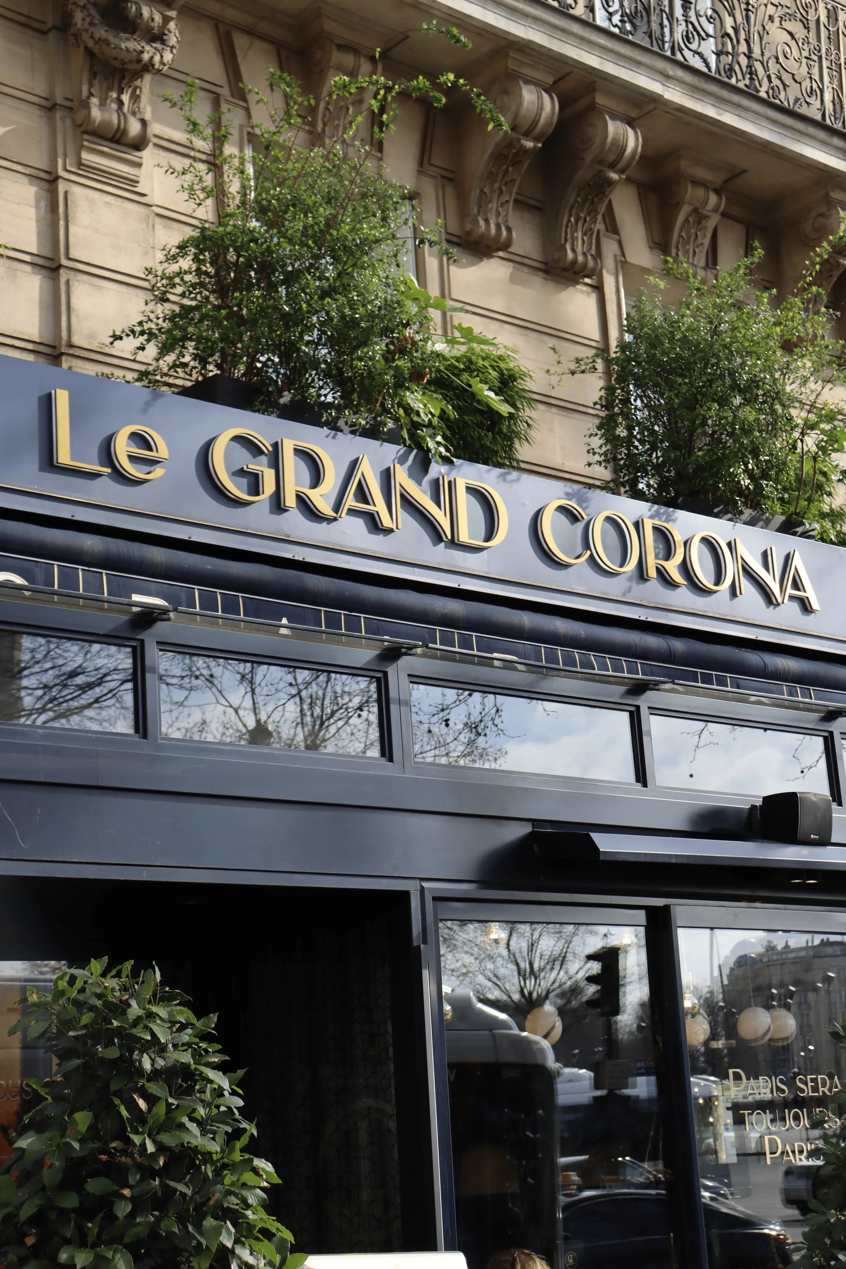 Le Grand Corona