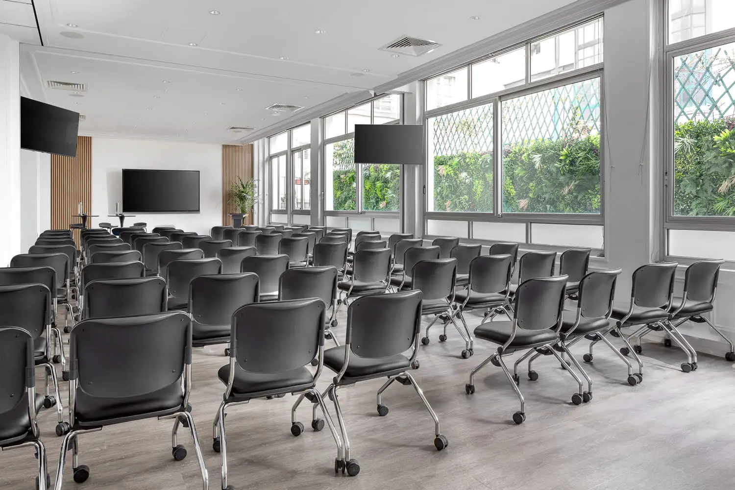 Espace La Rochefoucauld 9