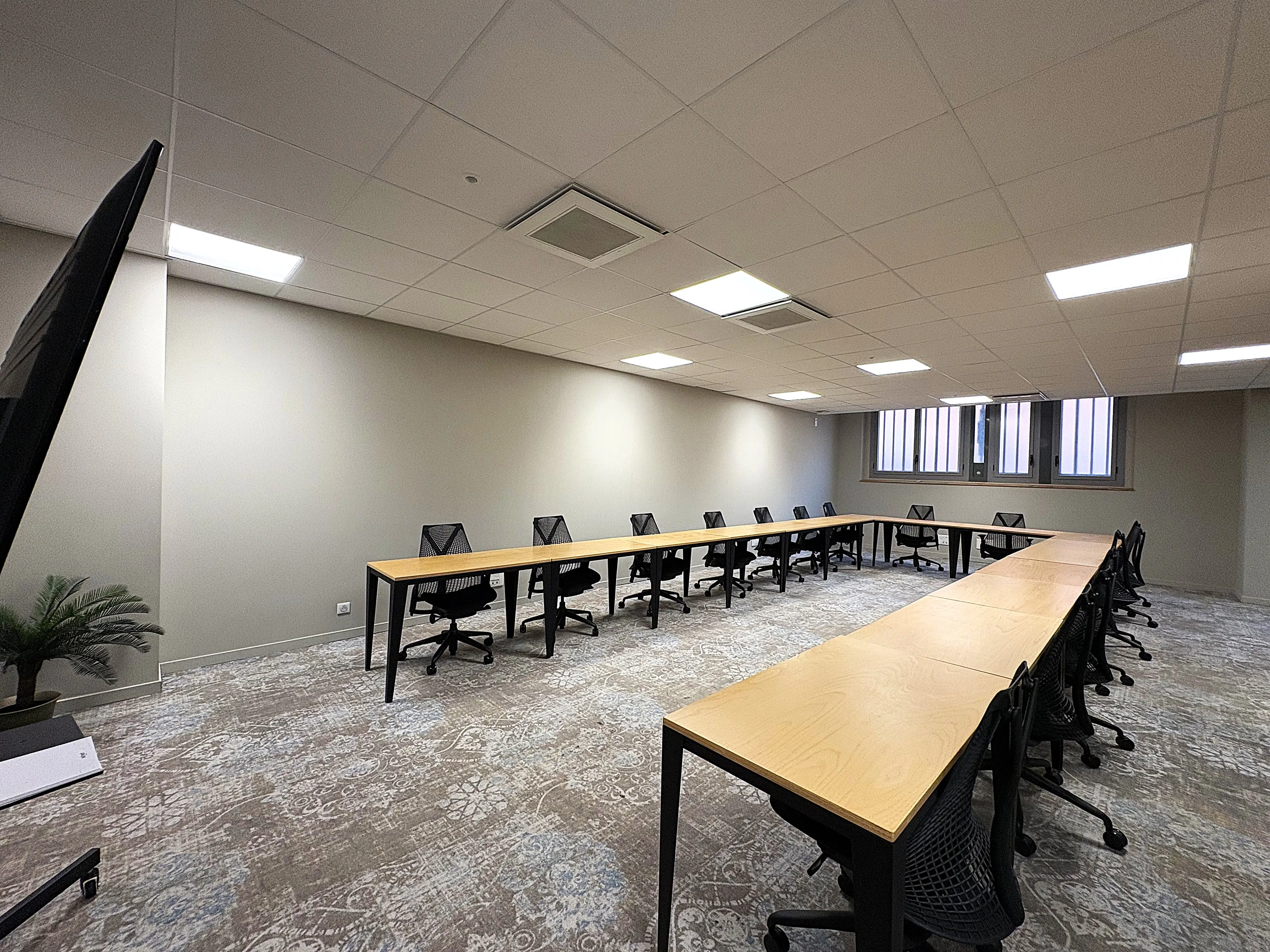 Mitwit Office Nice Gare 7