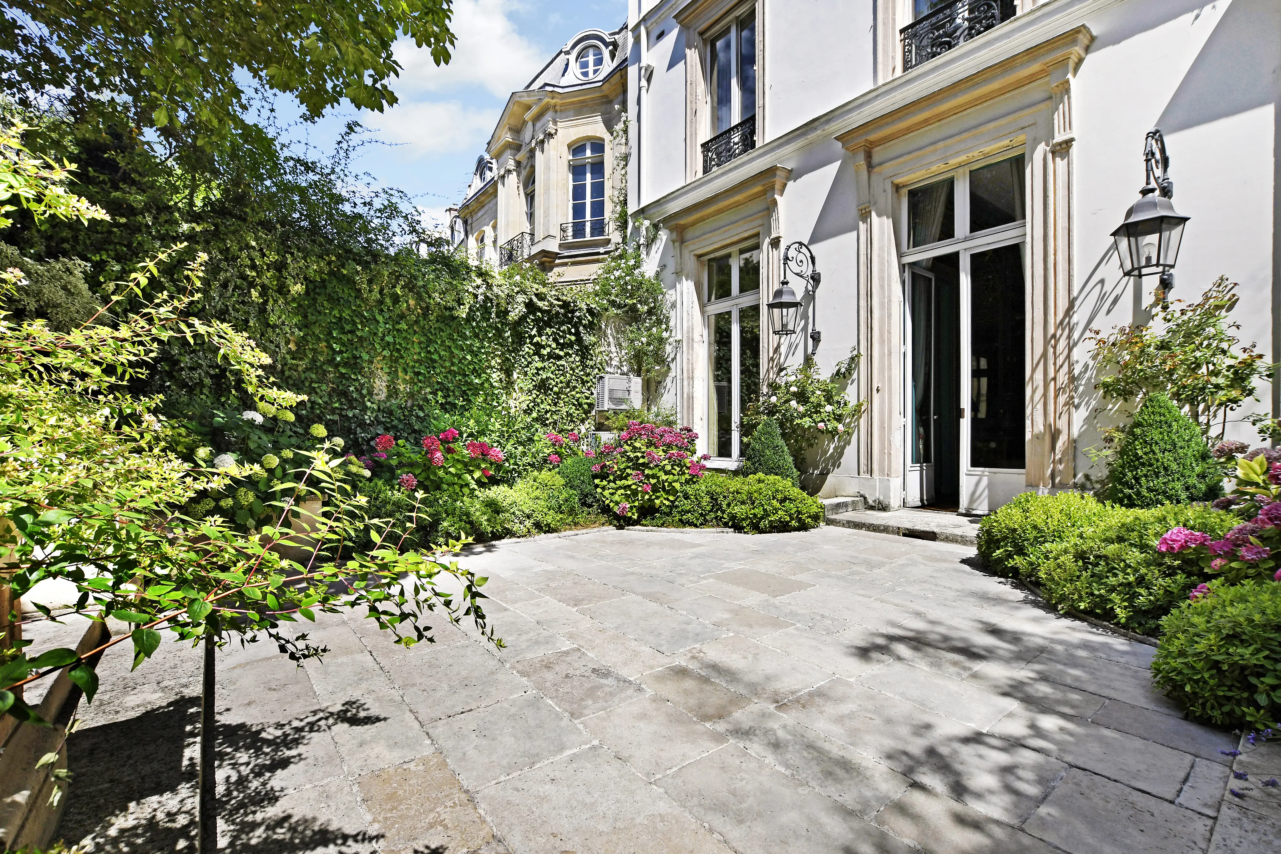 Hôtel de Montgascon 8
