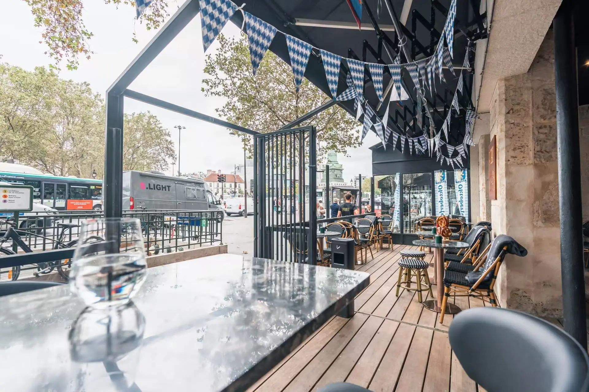 Restaurant Prost & Speakeasy 3