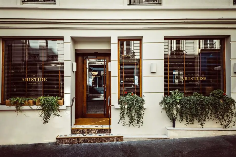 Hôtel Monsieur Aristide 10