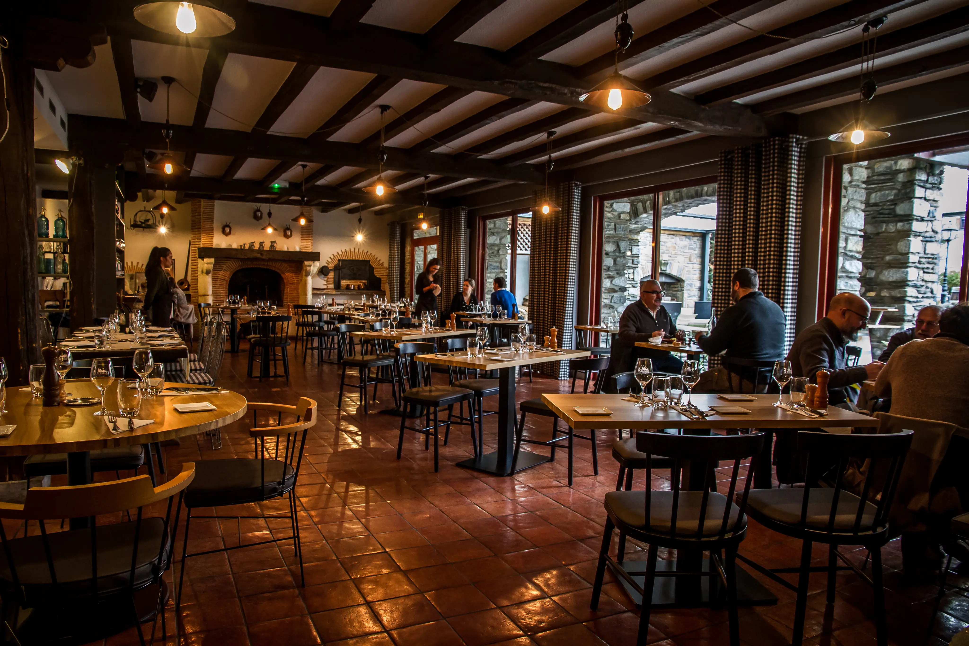 Hôtel Mir - Restaurant La Pergola 6