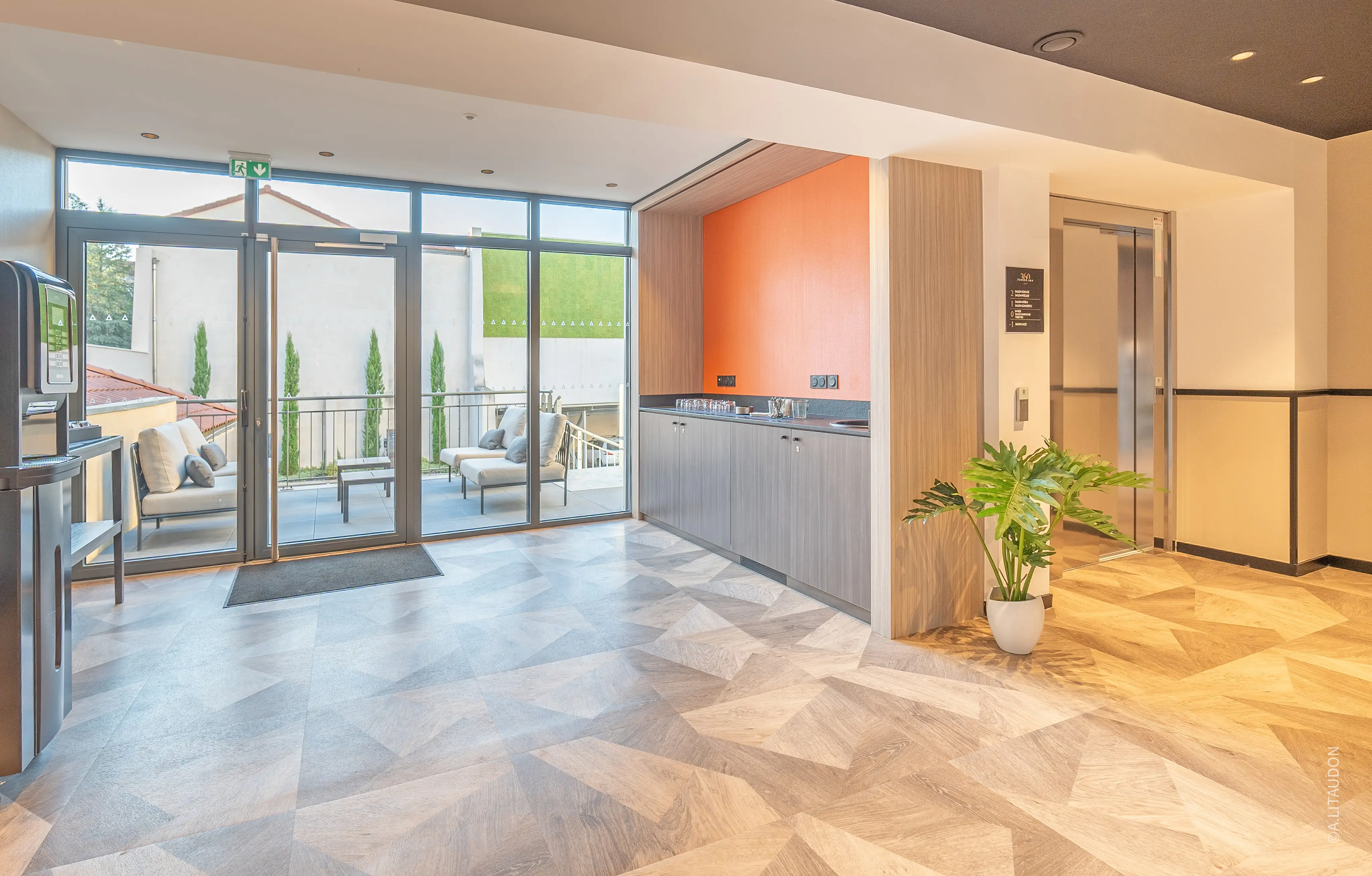 Hôtel & Spa Panorama 360 Mâcon 11
