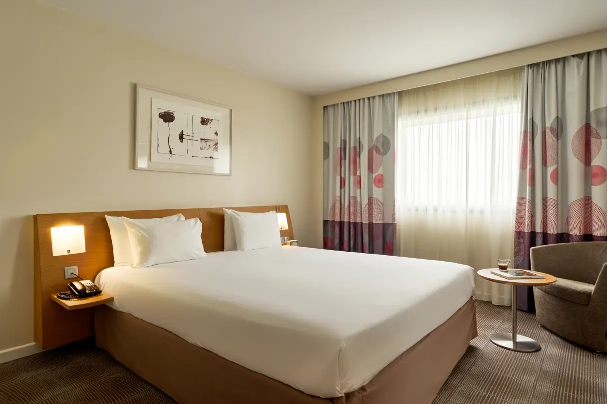Novotel Paris La Defense Esplanade 13