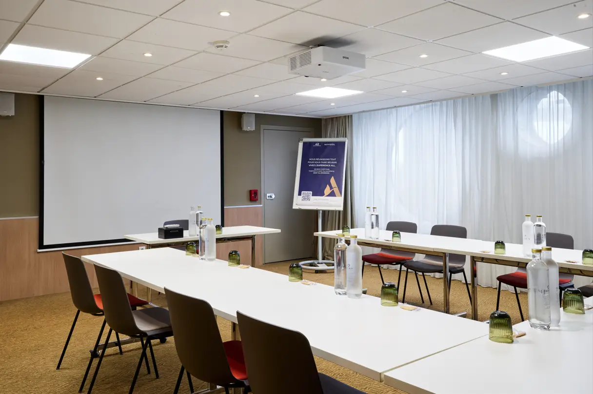 Novotel Paris La Defense Esplanade 6