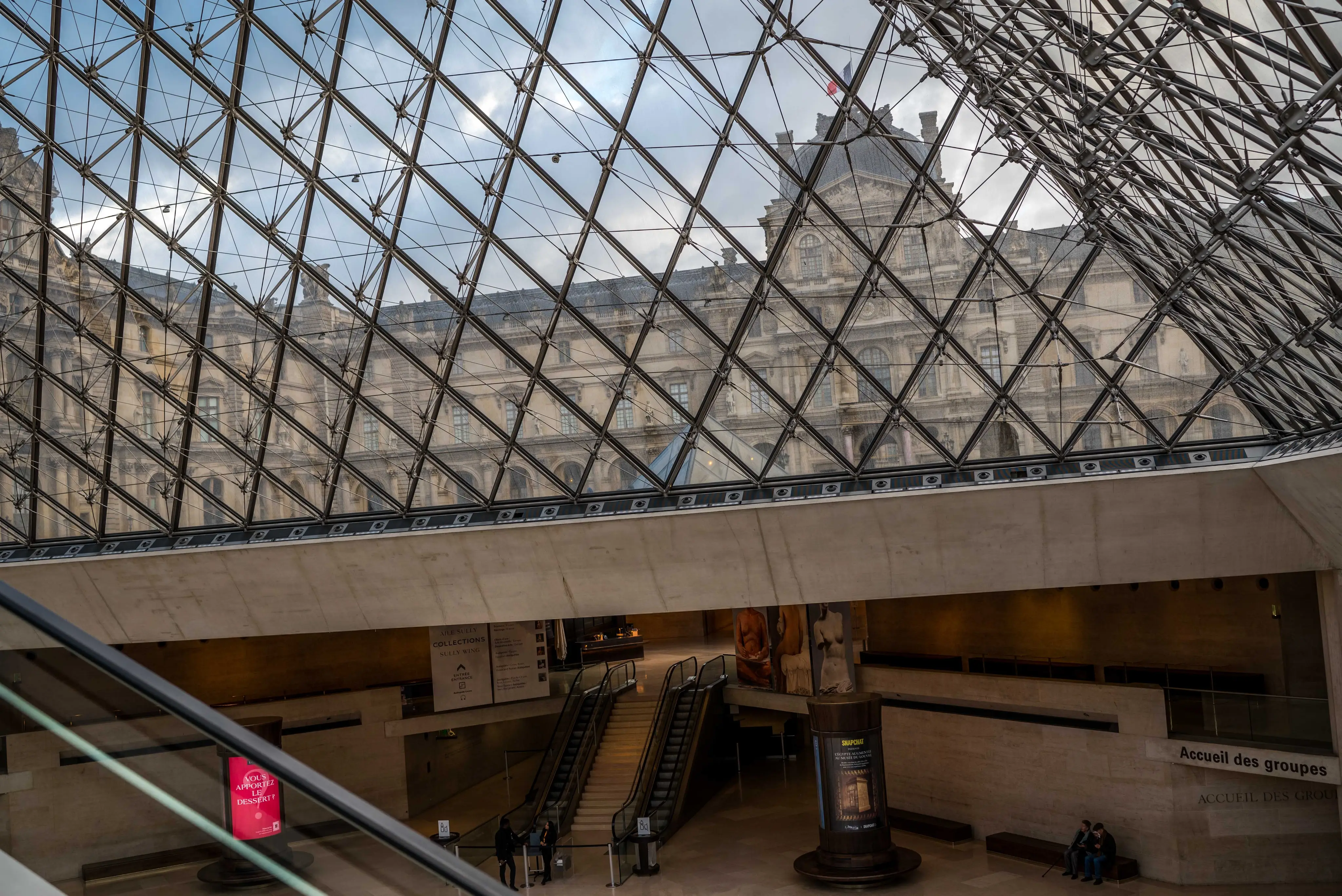 Escape game team building Louvre 3