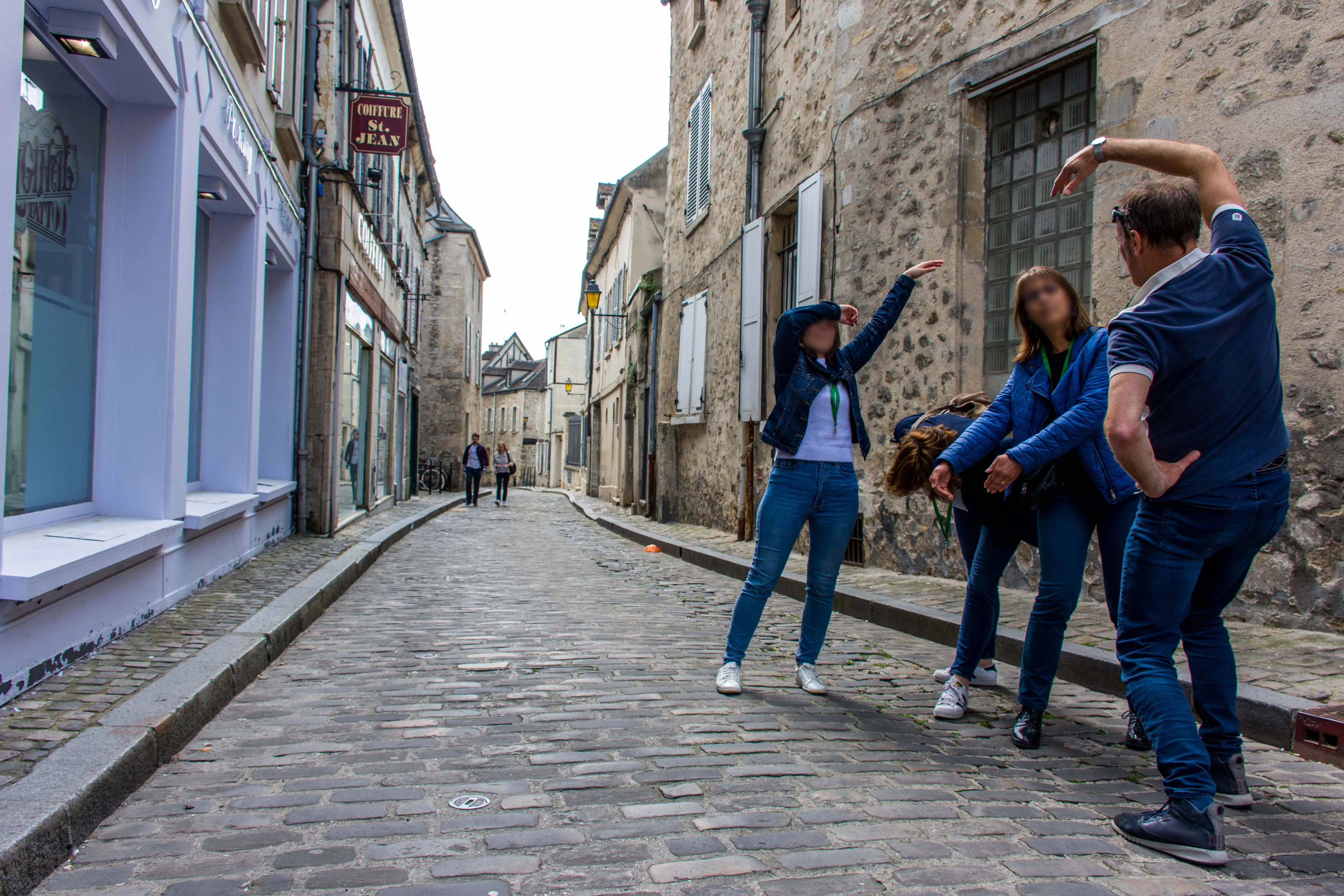 Jeu de piste team building Senlis 11