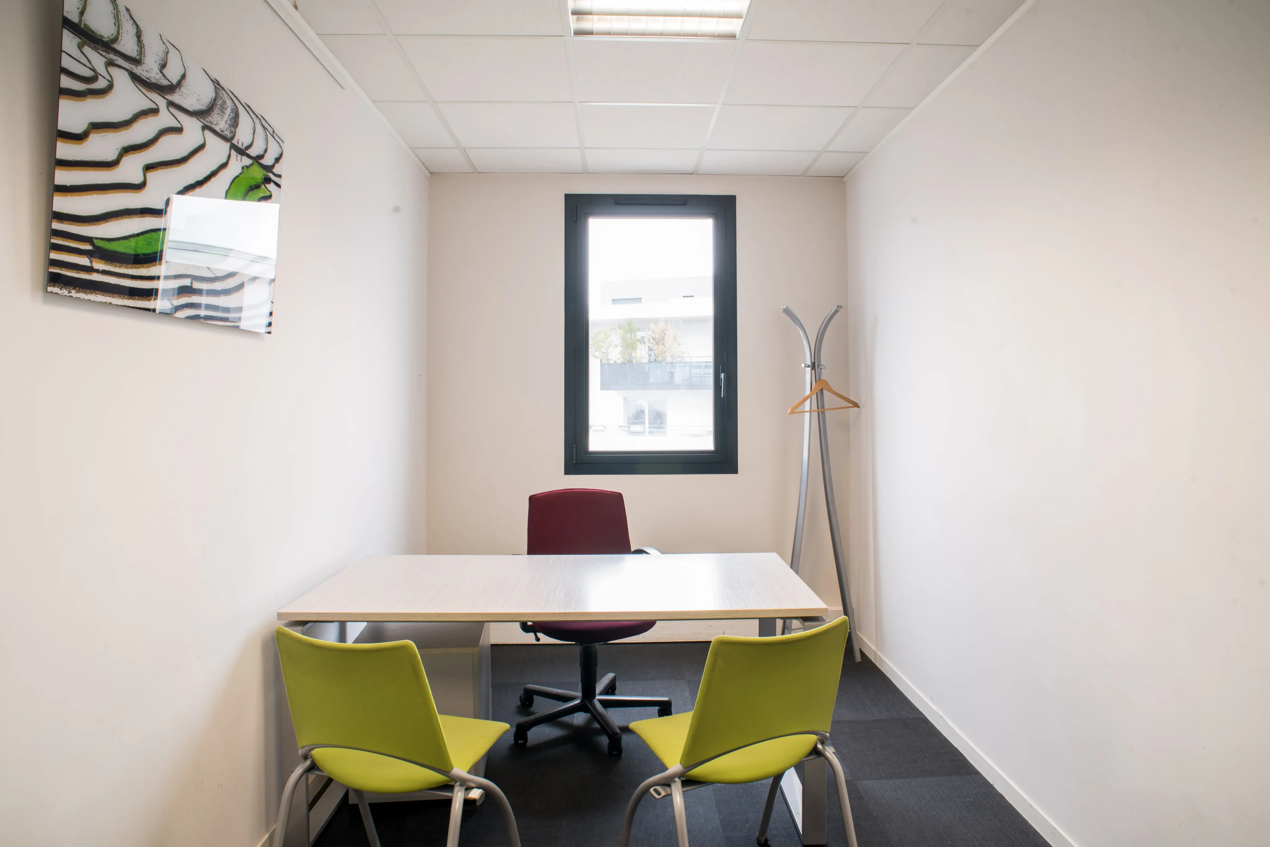 Bureau 410 2