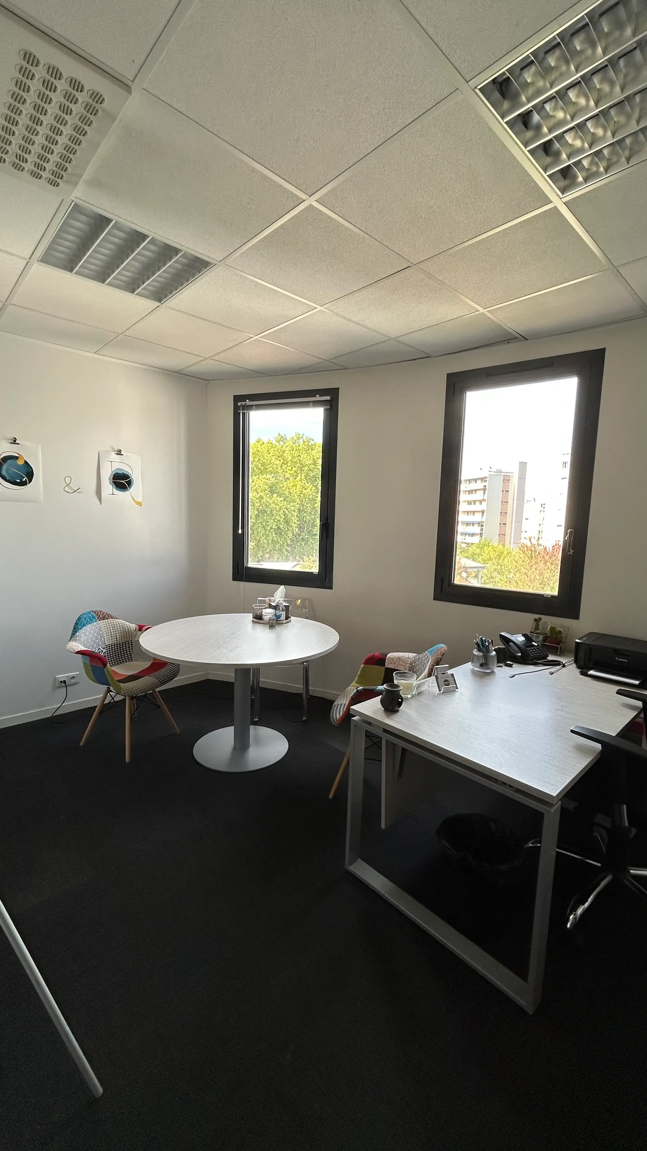 Bureau 406 2