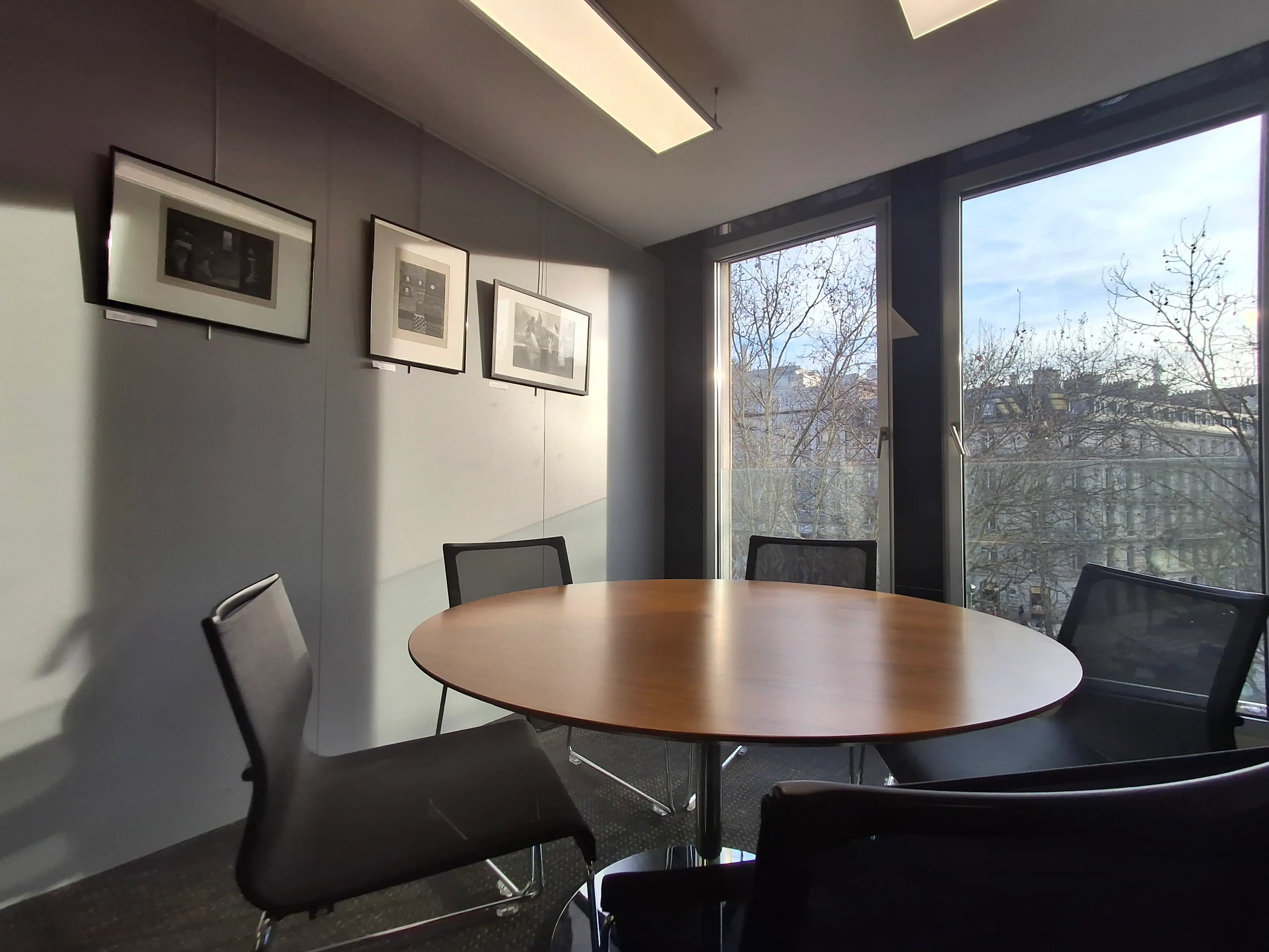 Eciffice Champs-Élysées 75008 4