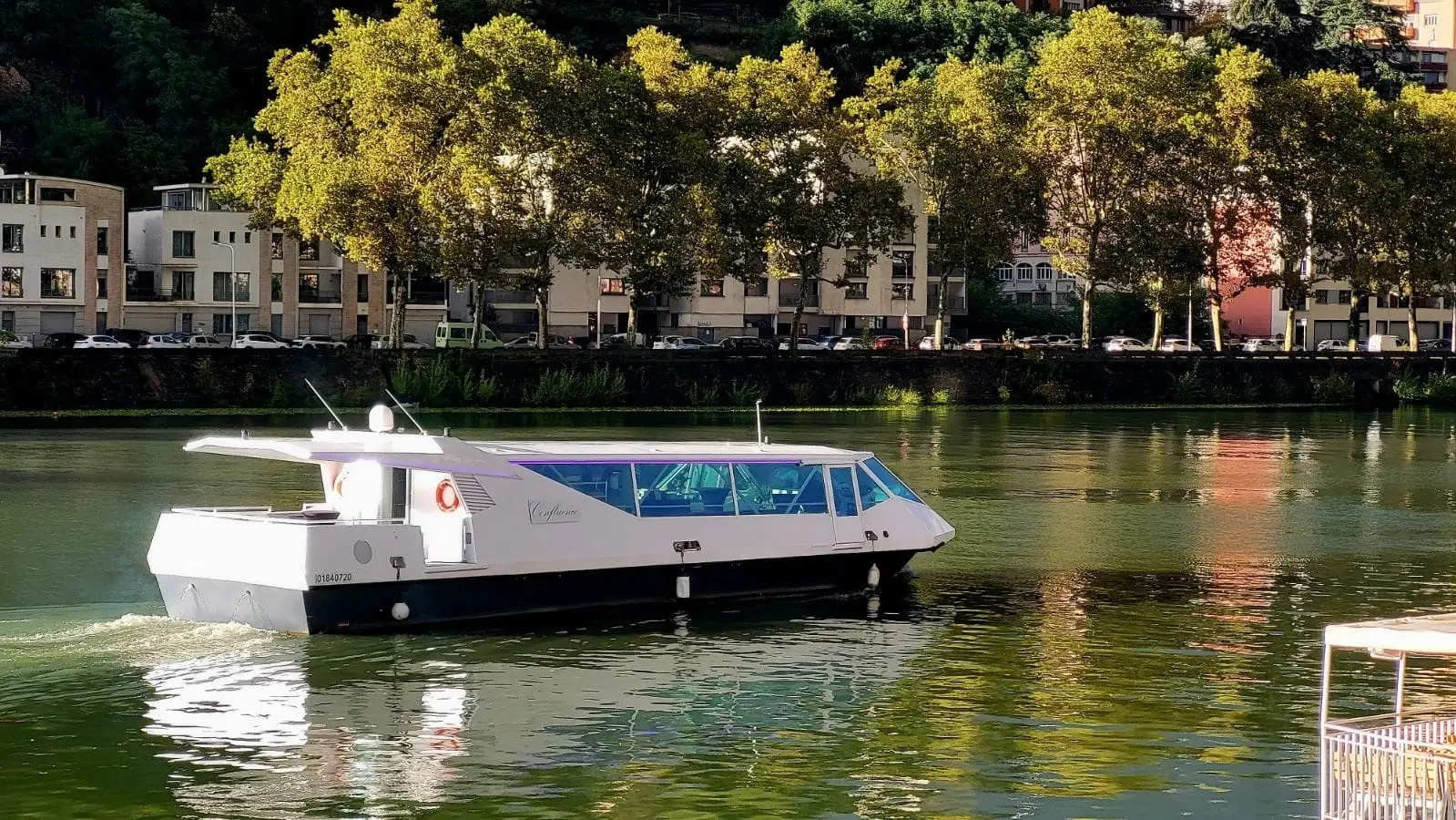 Les Yachts de Lyon 9