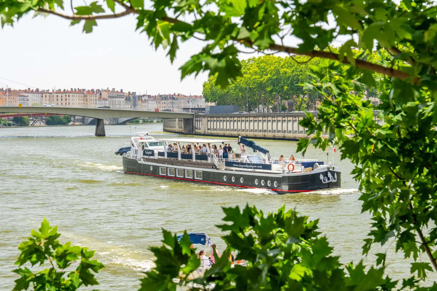 Les Yachts de Lyon 26