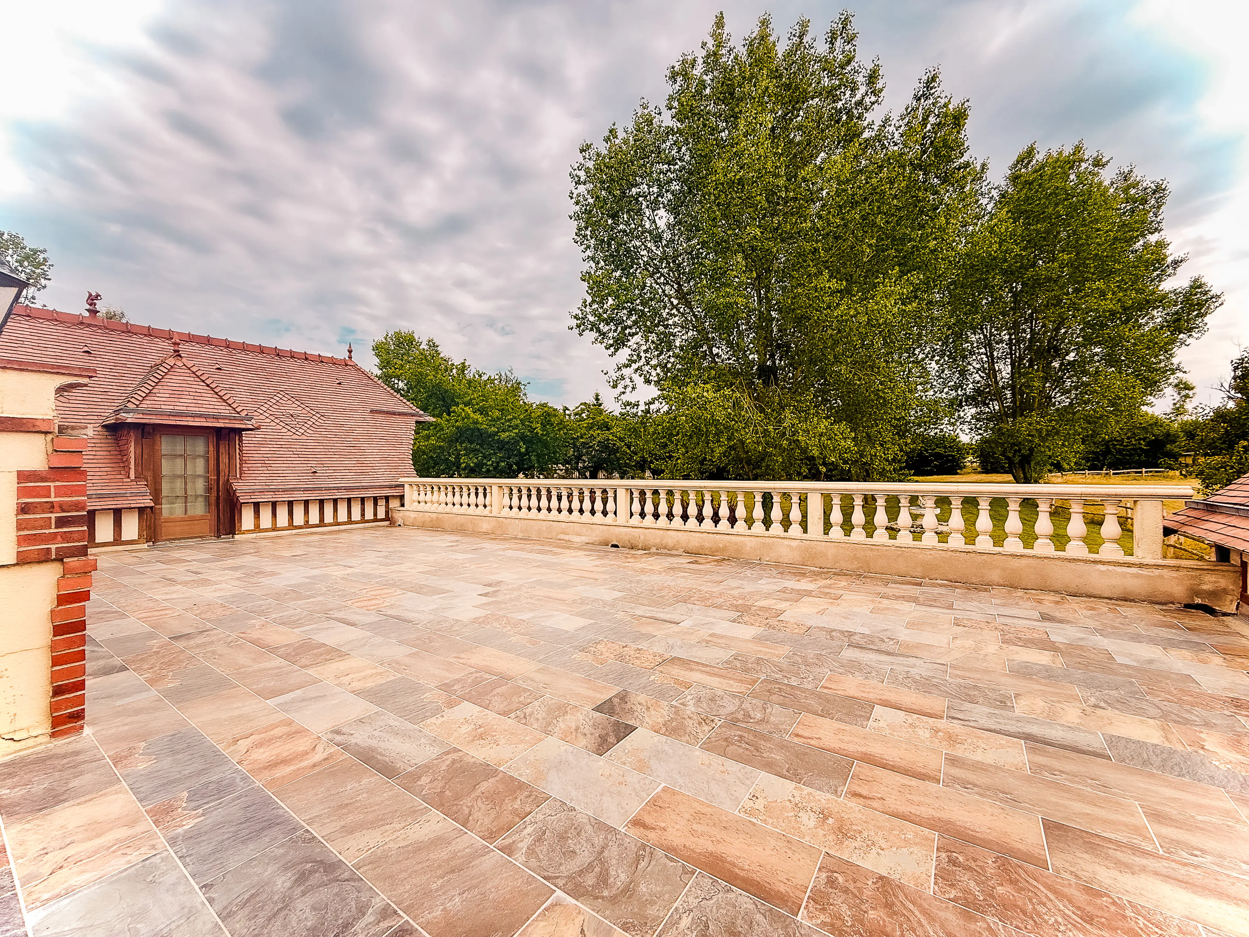 Le Domaine des Déesses, Rooftop, Parс, 80 pers. 12