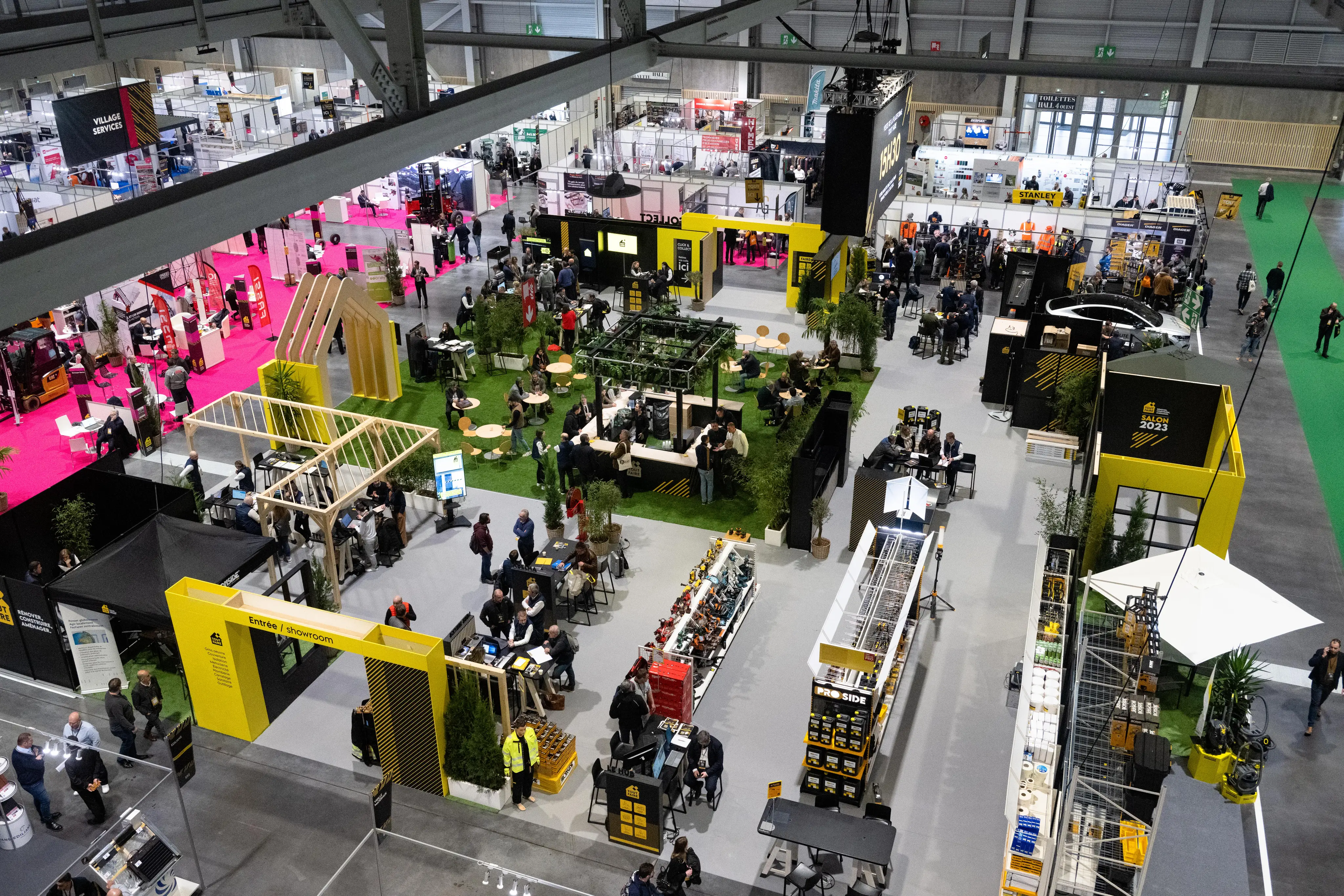 PARC DES EXPOSITIONS LE LOIRET 9