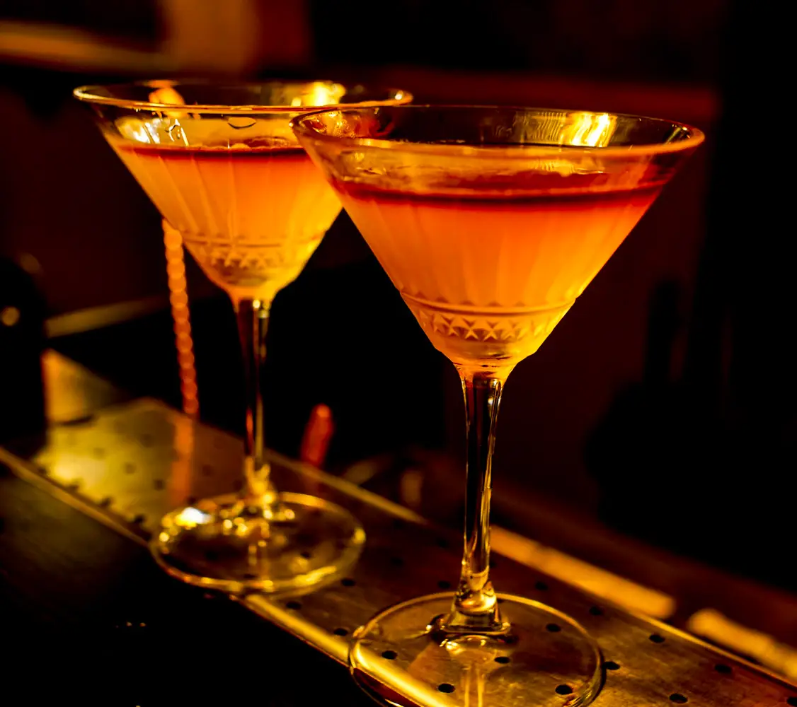Mobster bar 7