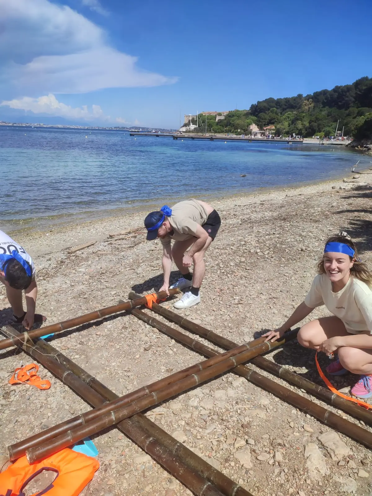 Team Building olympiades des naufragés à Cannes 3