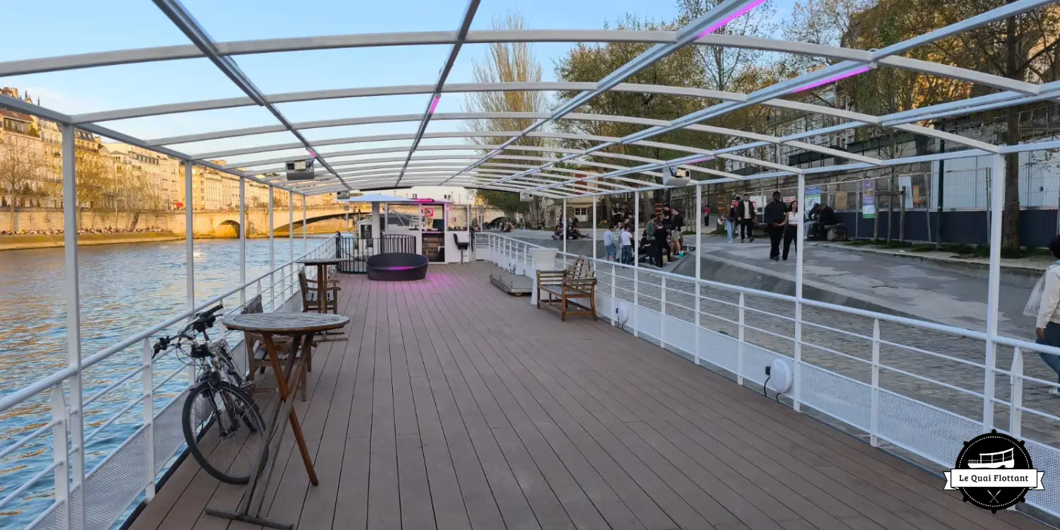 Le Quai Flottant 3