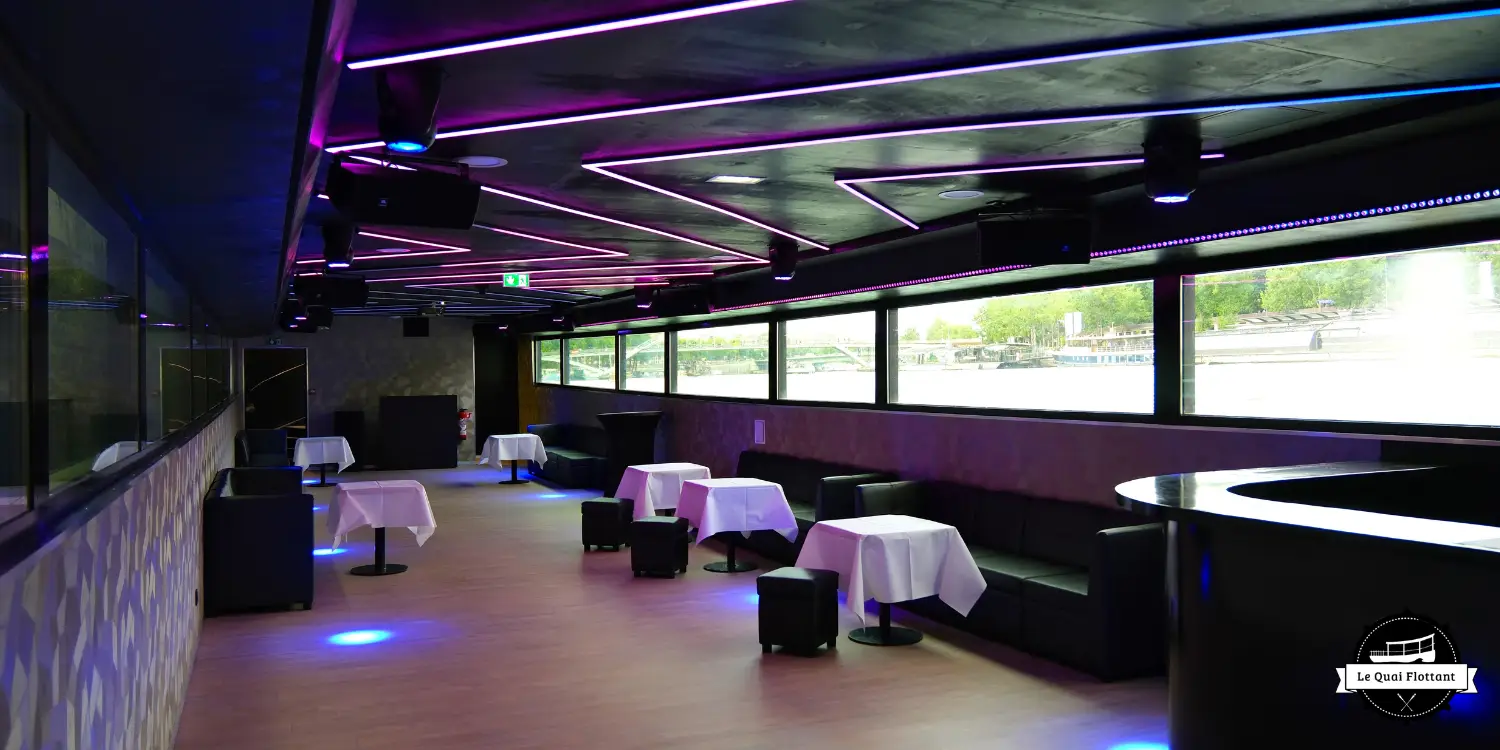 Le Quai Flottant 6
