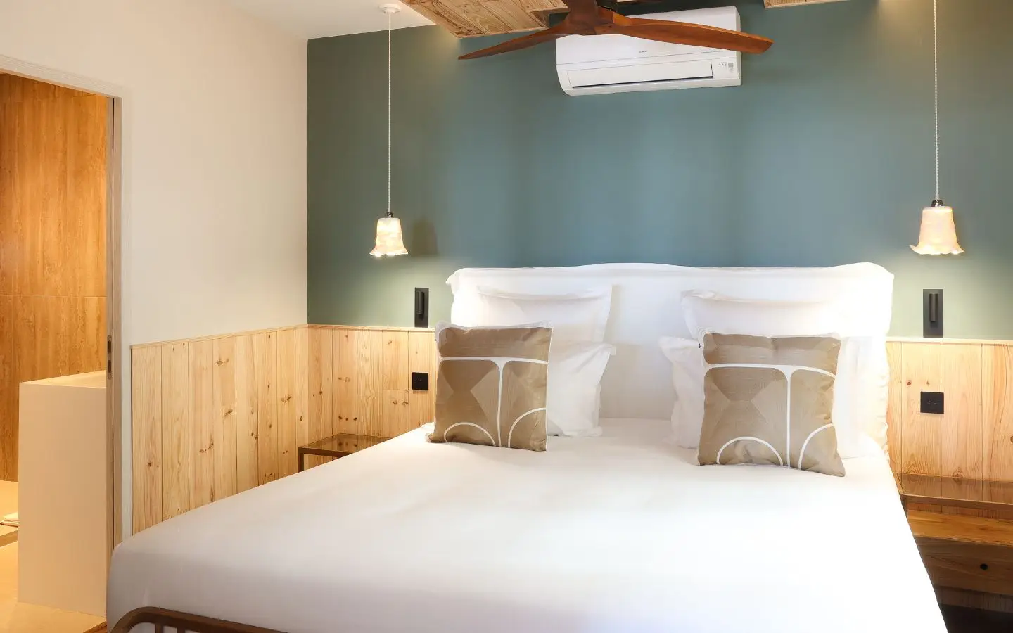 Les Vagues Hôtel & Spa 7