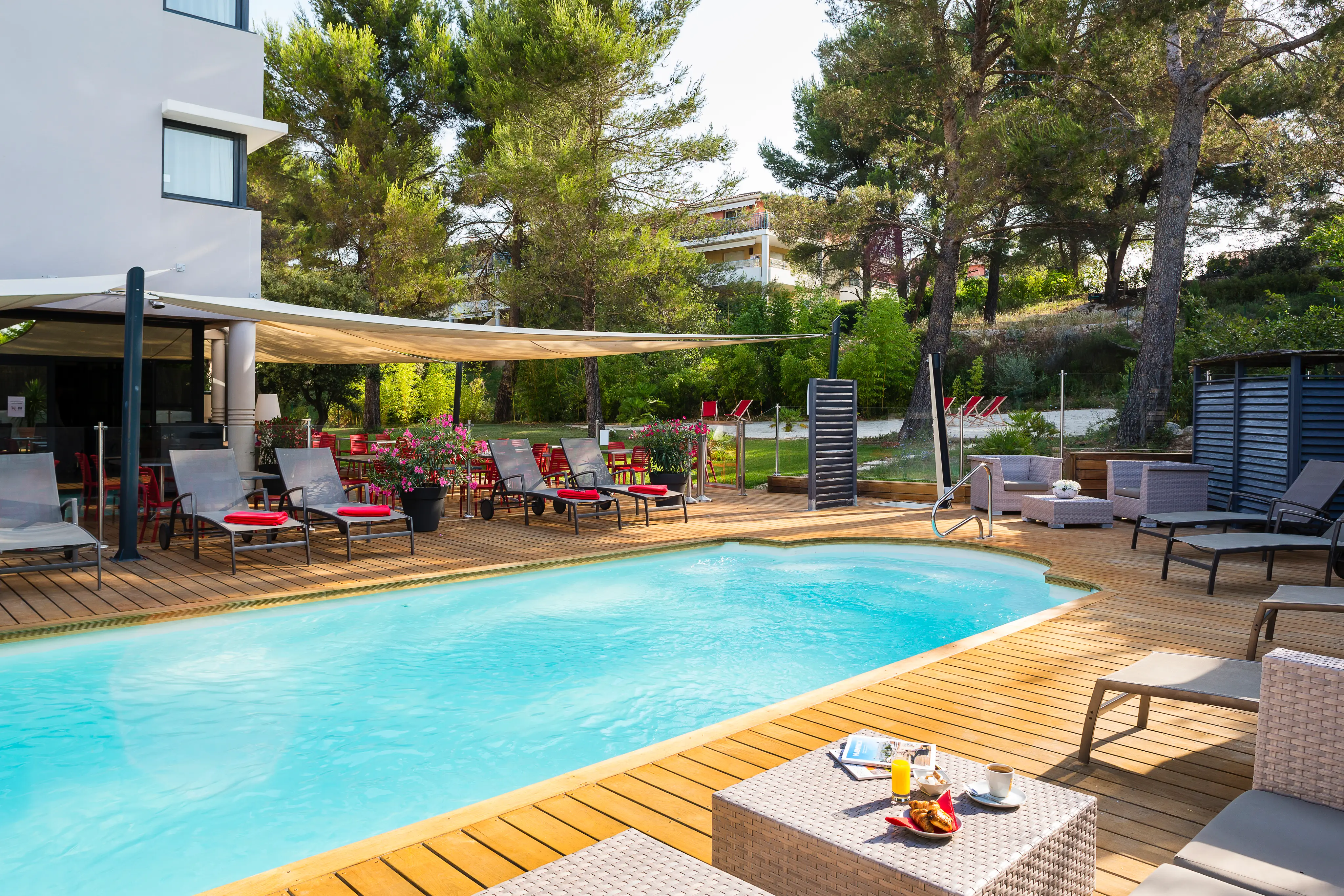 Mercure Aix-en-Provence La Duranne Gare TGV 37